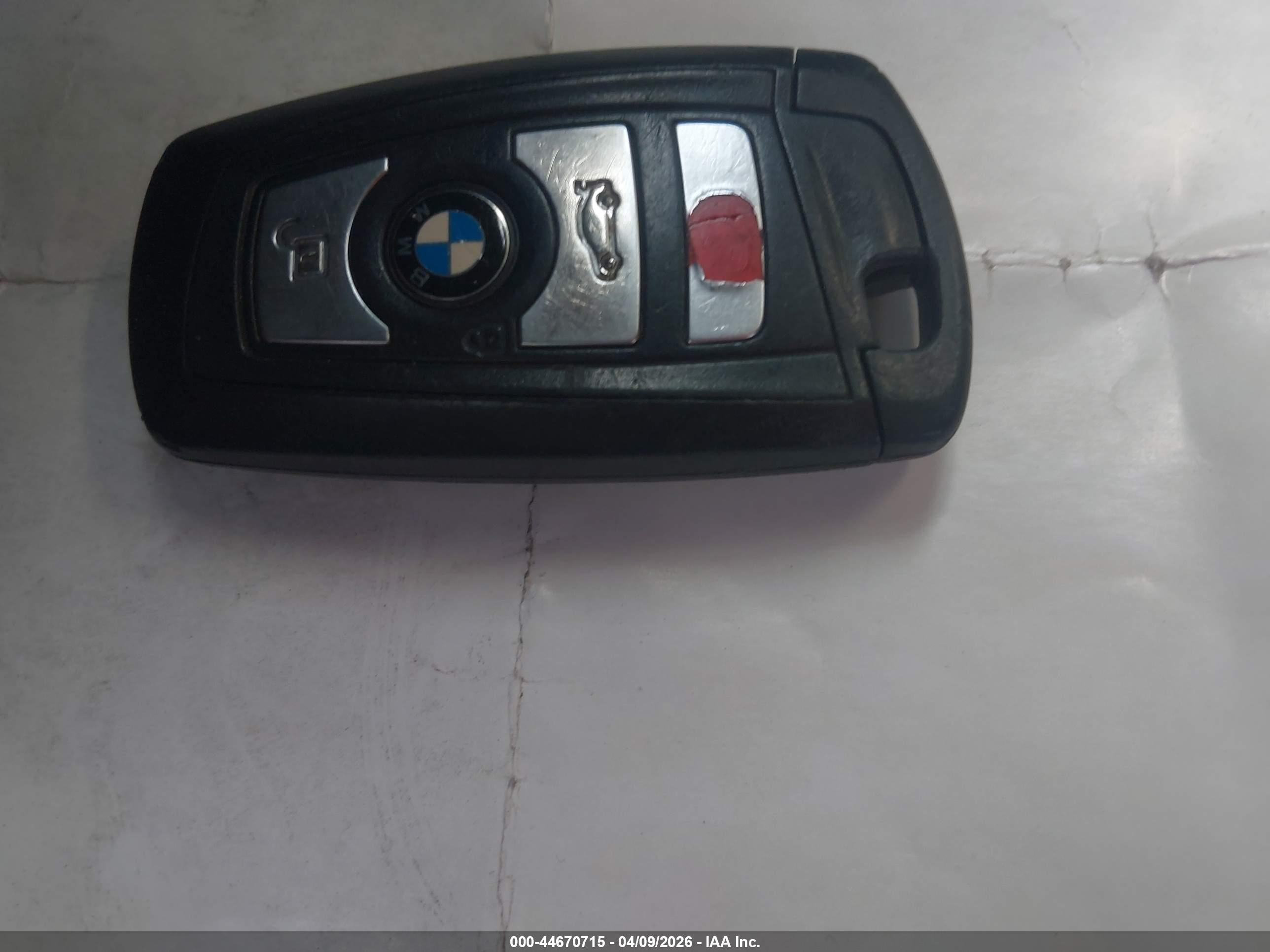 BMW 528I image 11