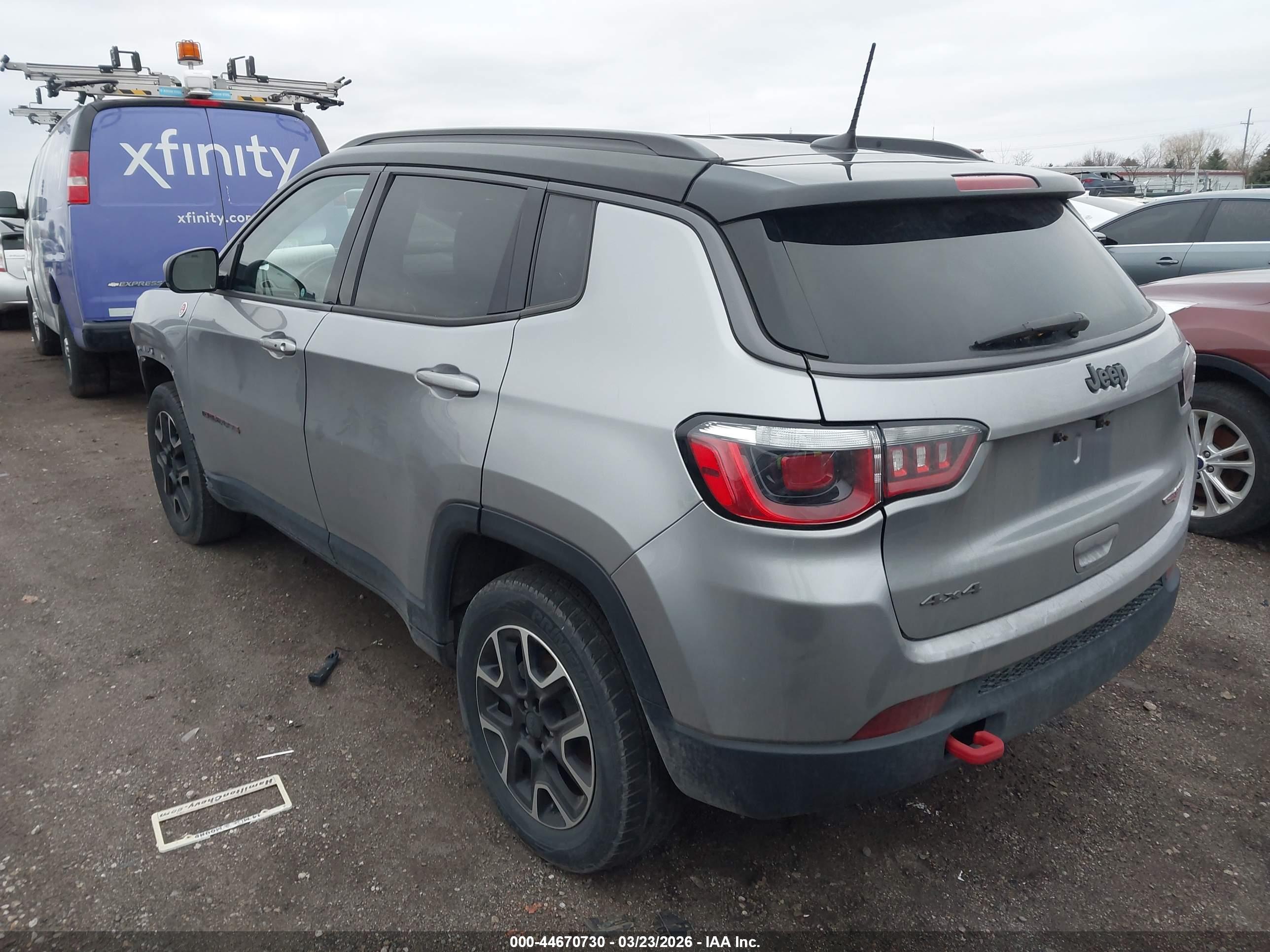 JEEP COMPASS image 3