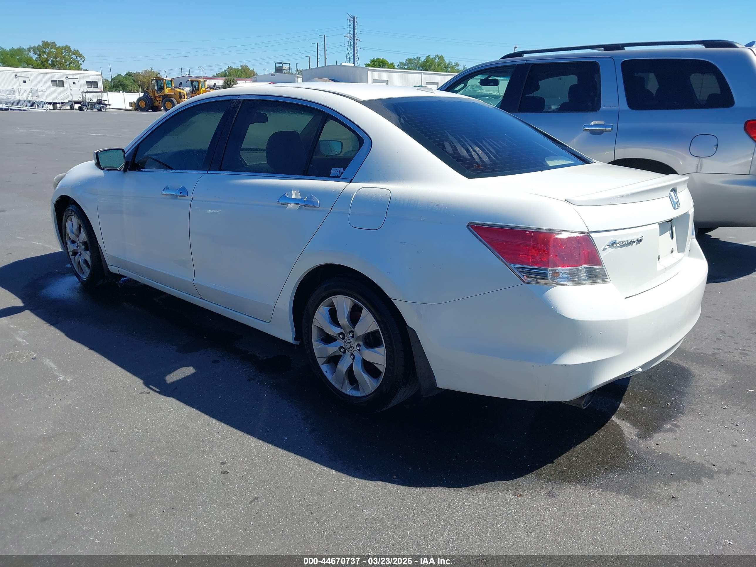 HONDA ACCORD image 3