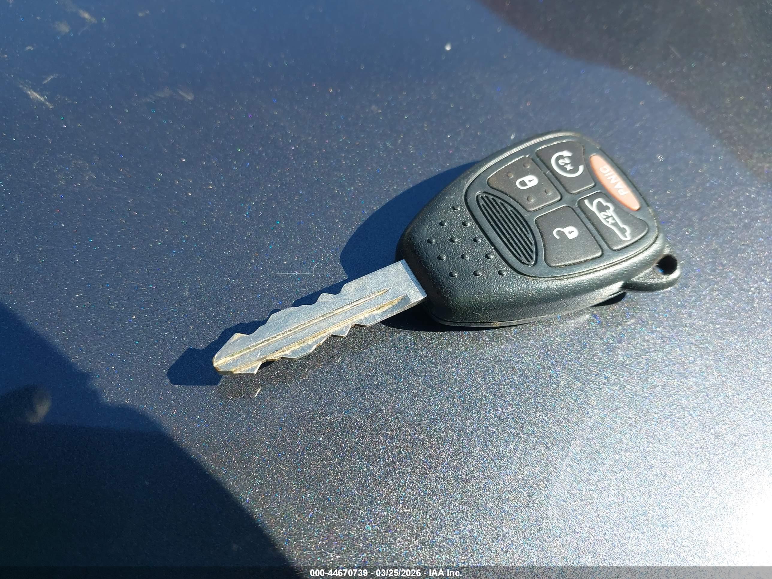 DODGE AVENGER image 11