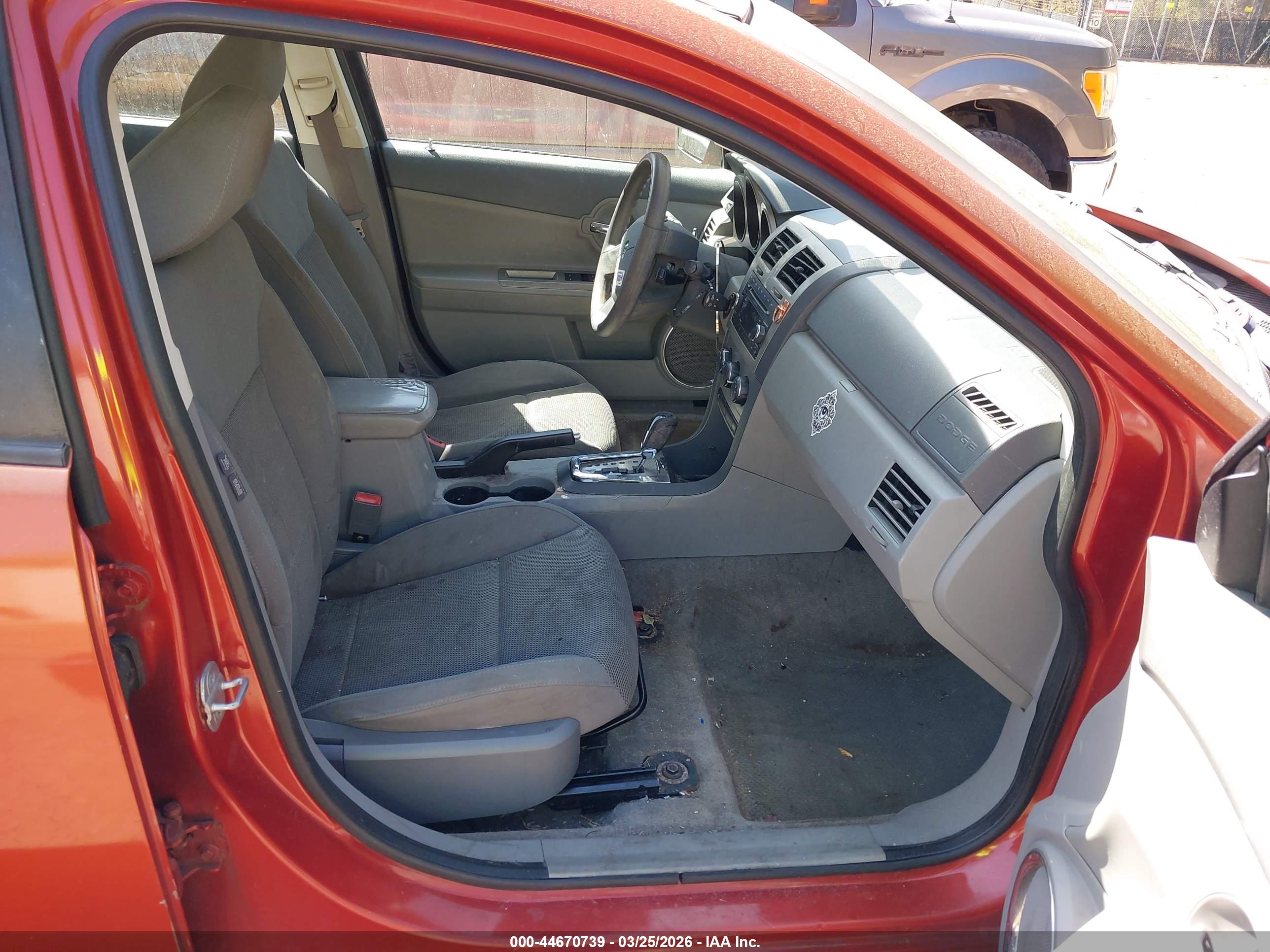 DODGE AVENGER image 5