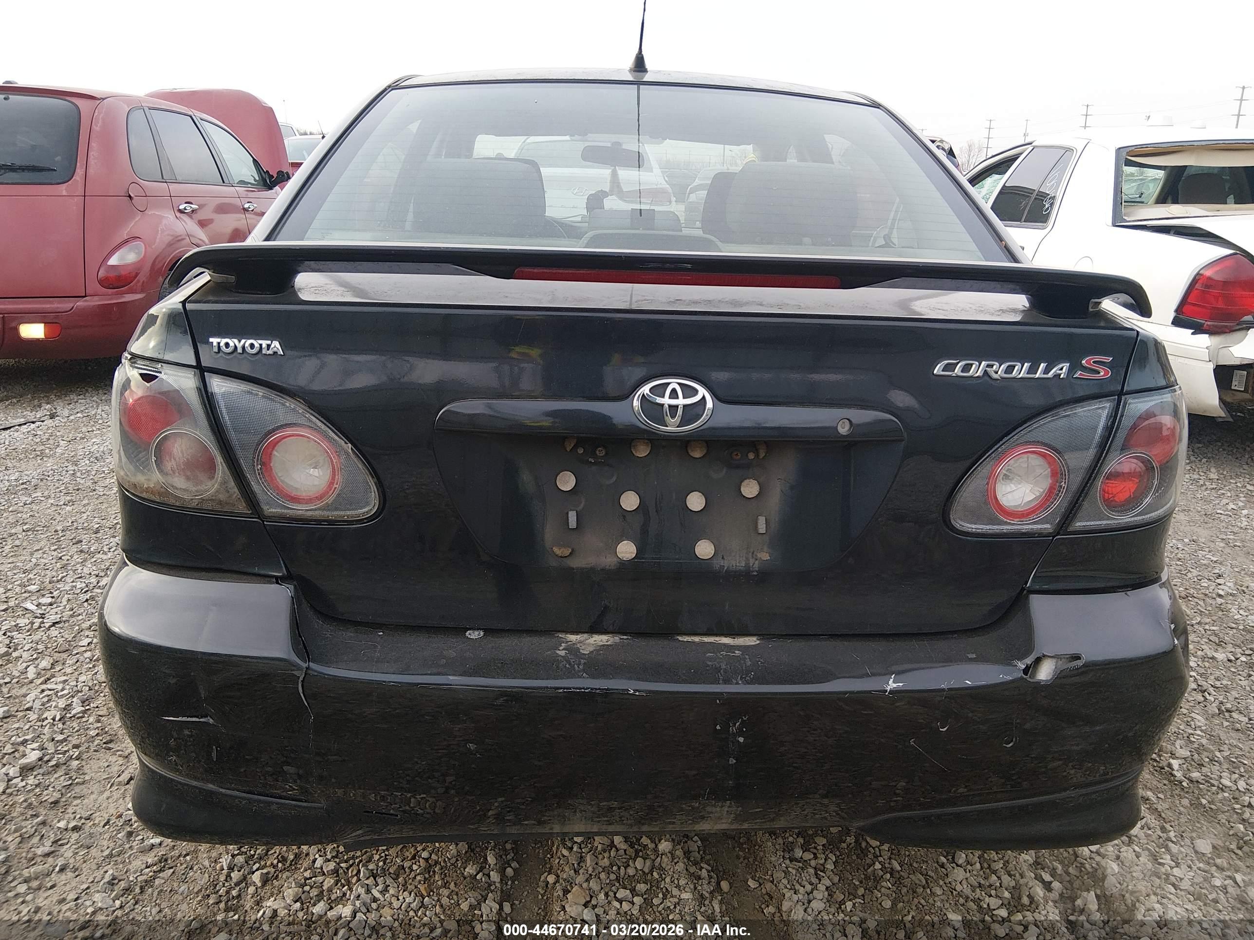 TOYOTA COROLLA image 6