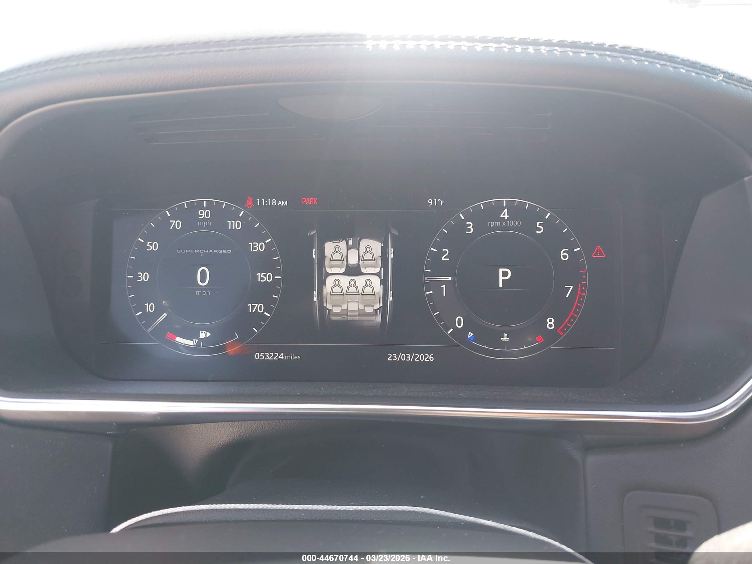 LAND ROVER image 7