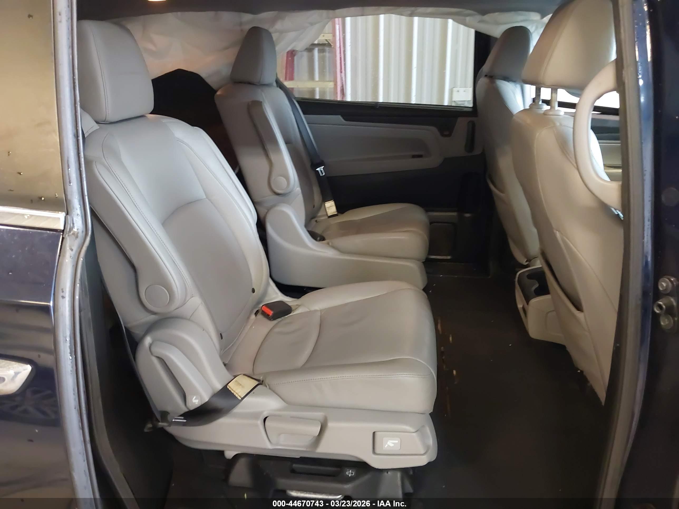HONDA ODYSSEY image 8