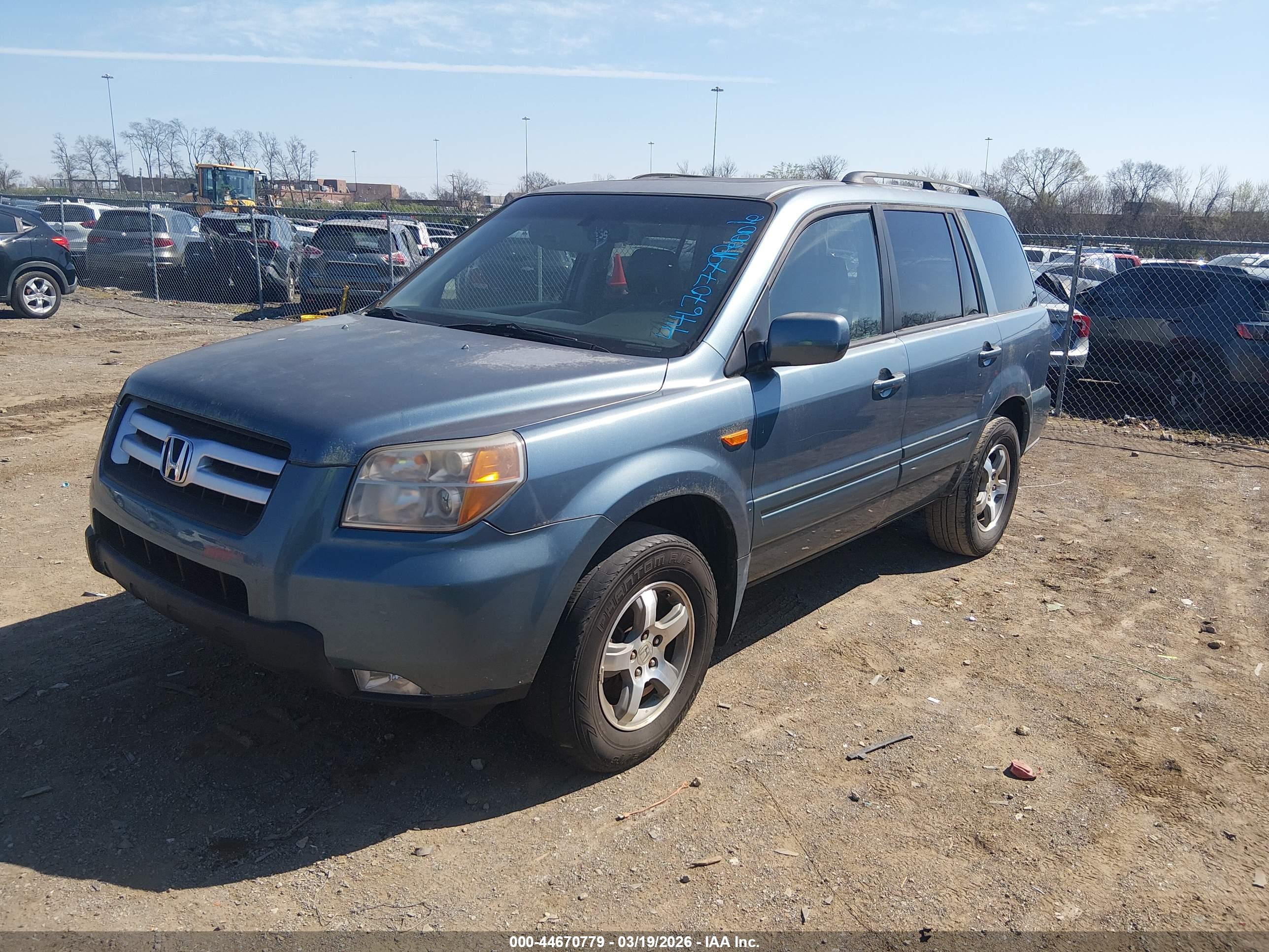 HONDA PILOT image 2