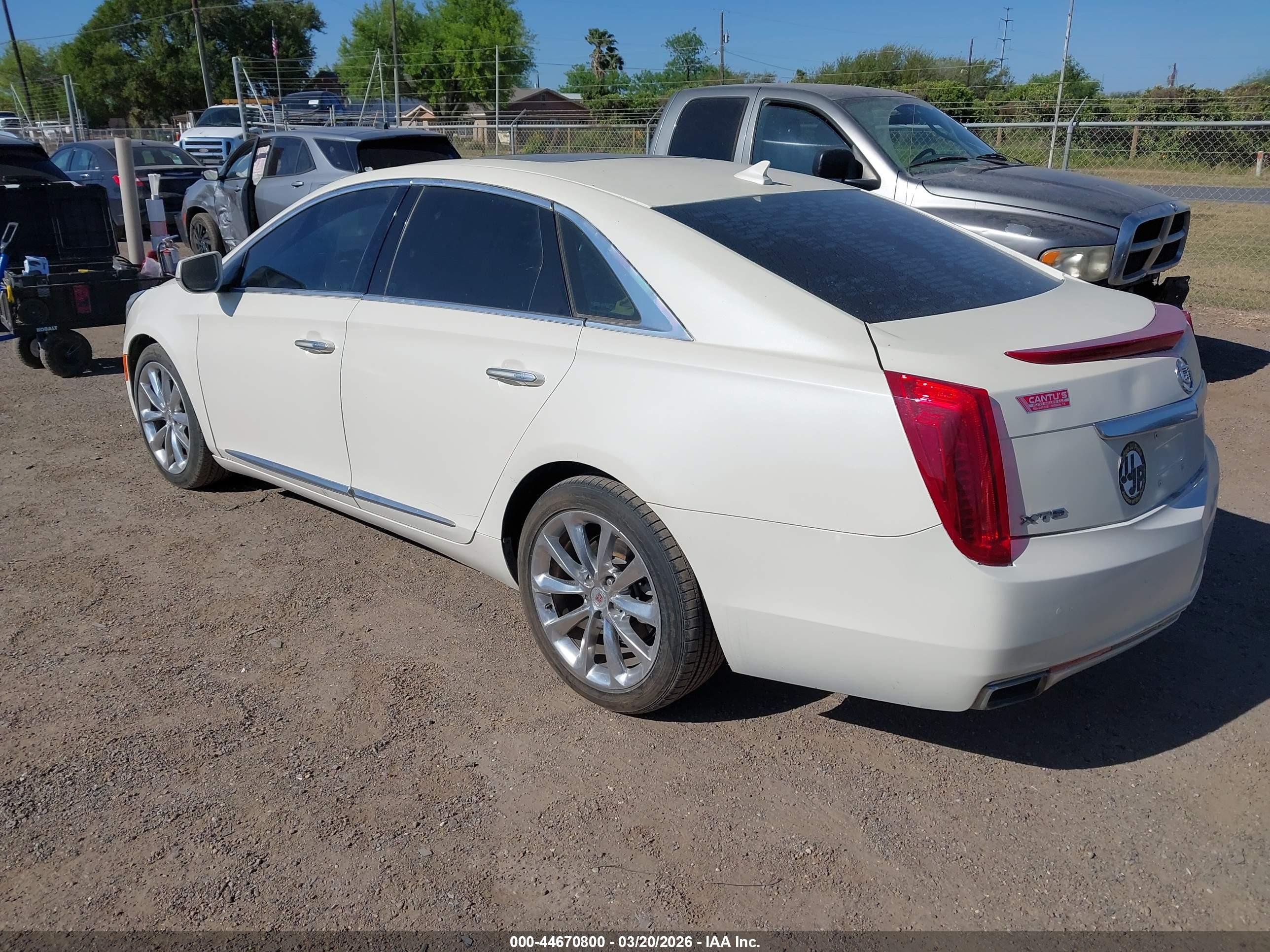 CADILLAC XTS image 3
