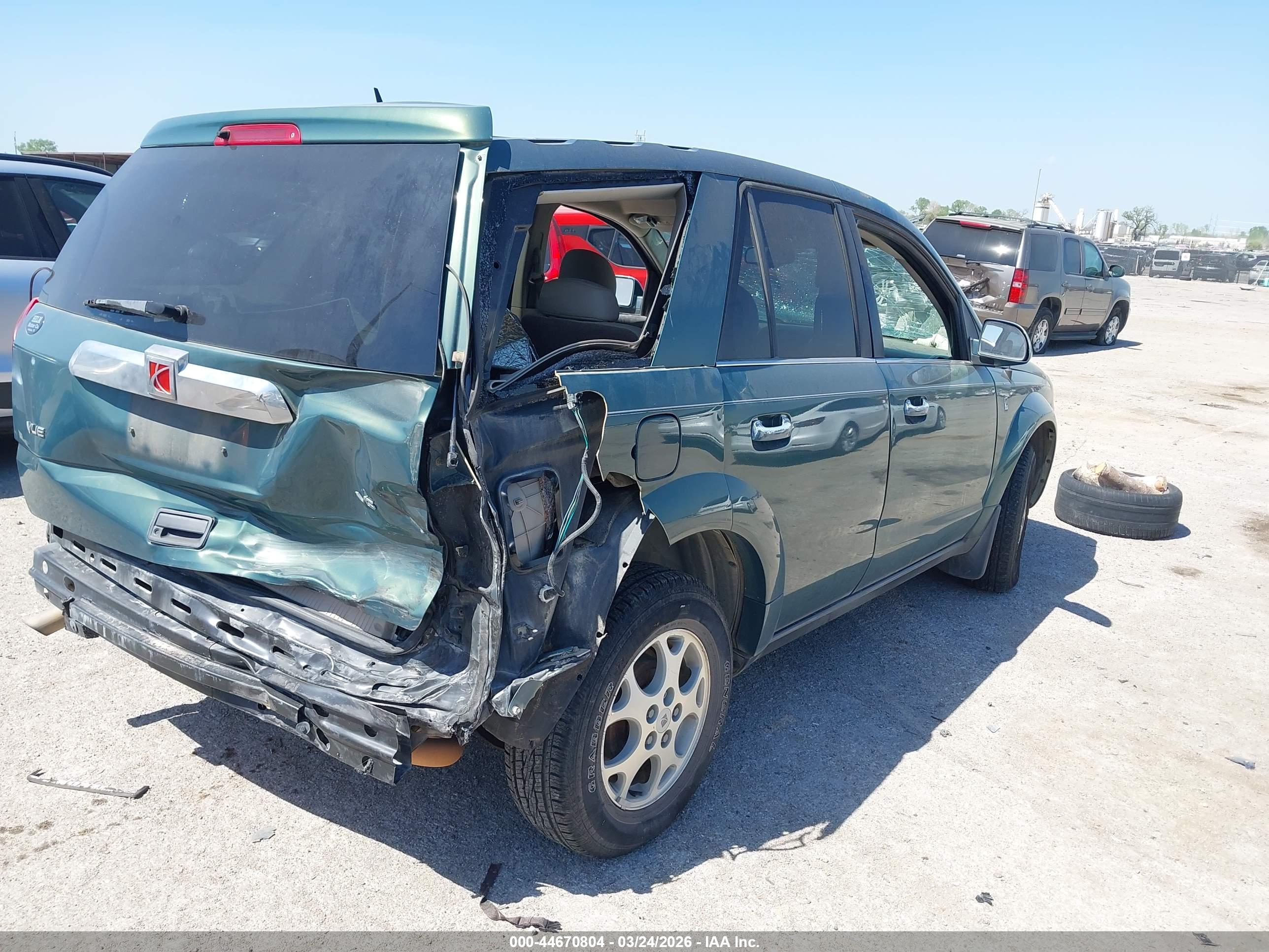 SATURN VUE image 4