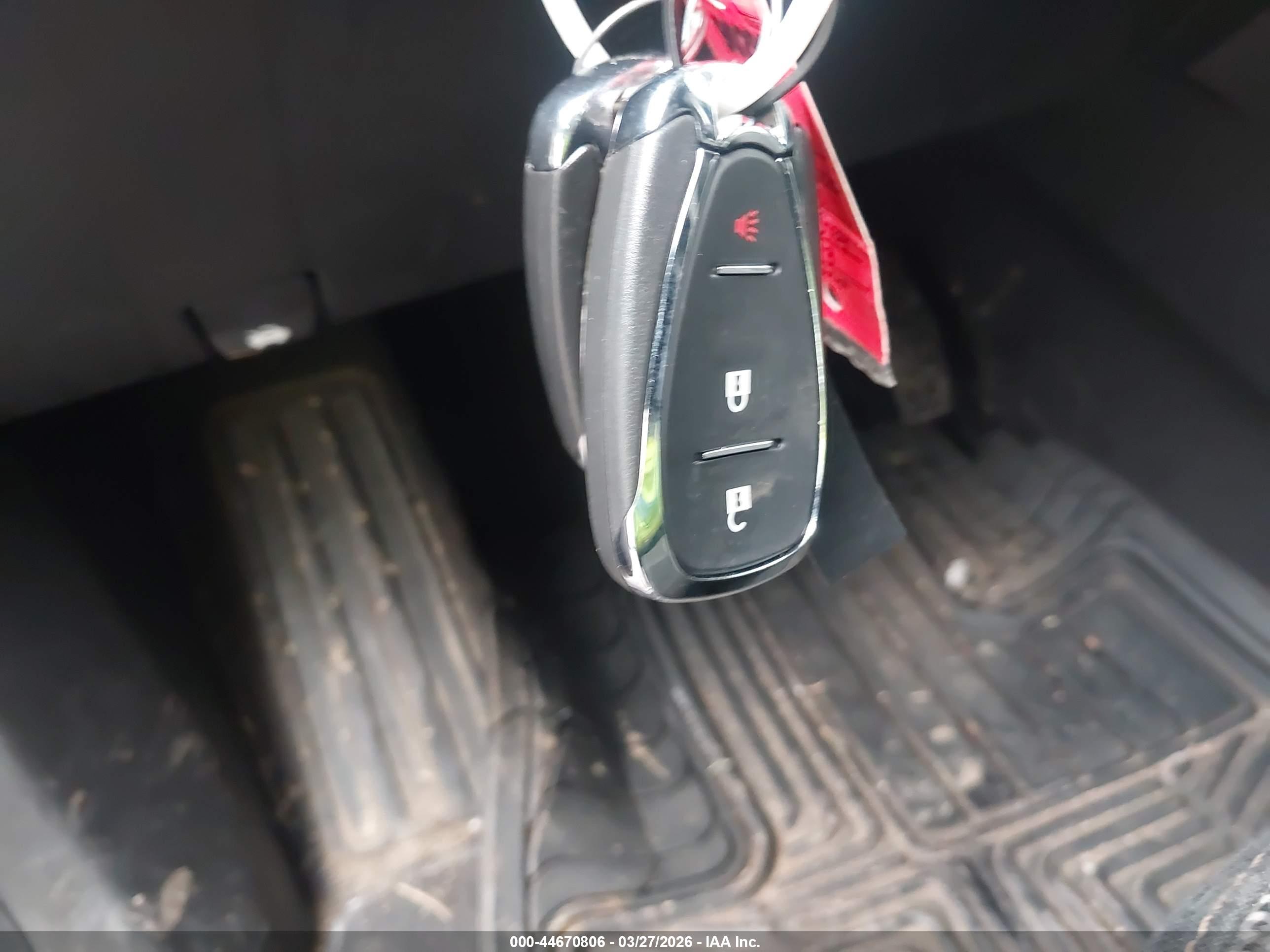 CHEVROLET TRAVERSE image 11