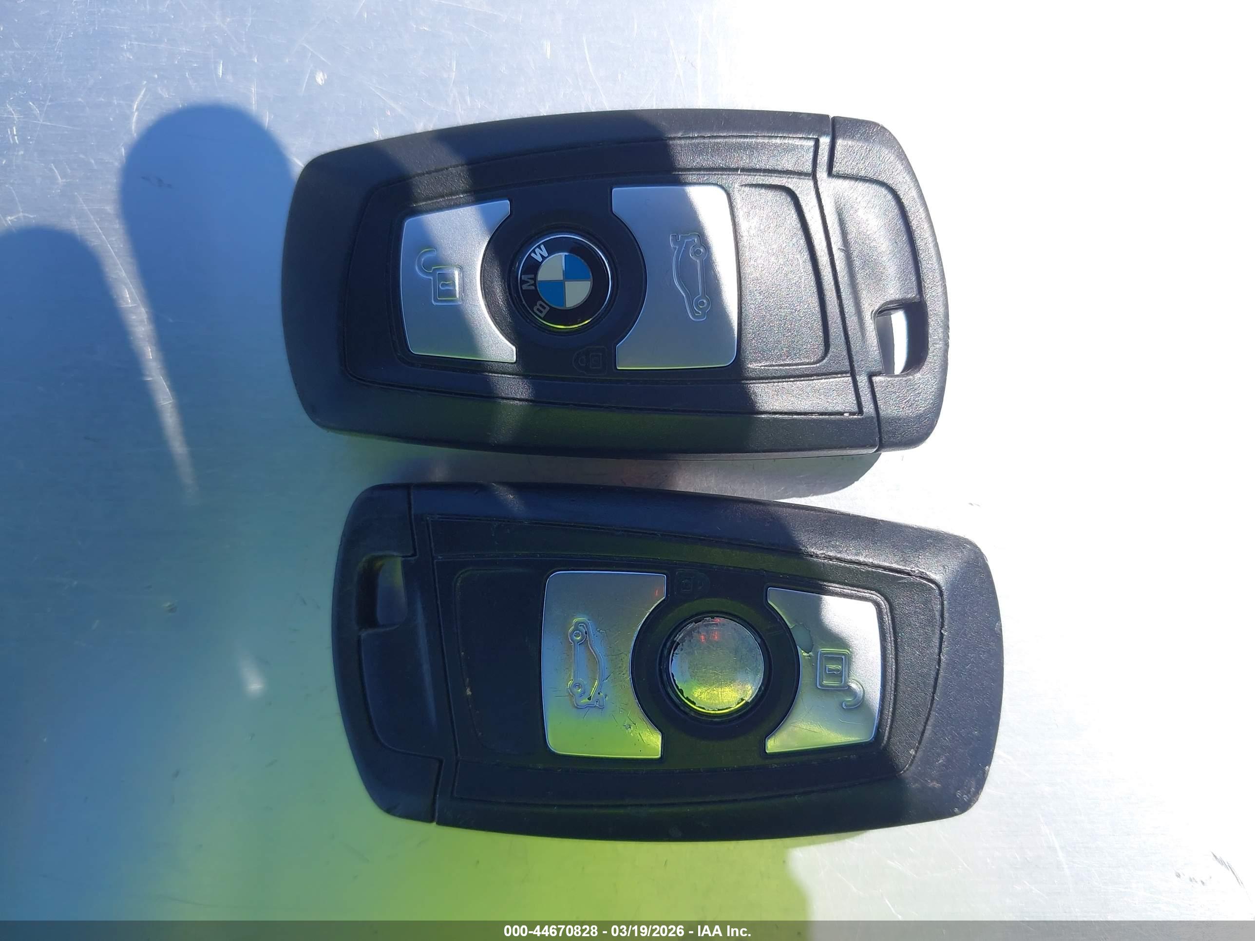 BMW 328I image 11