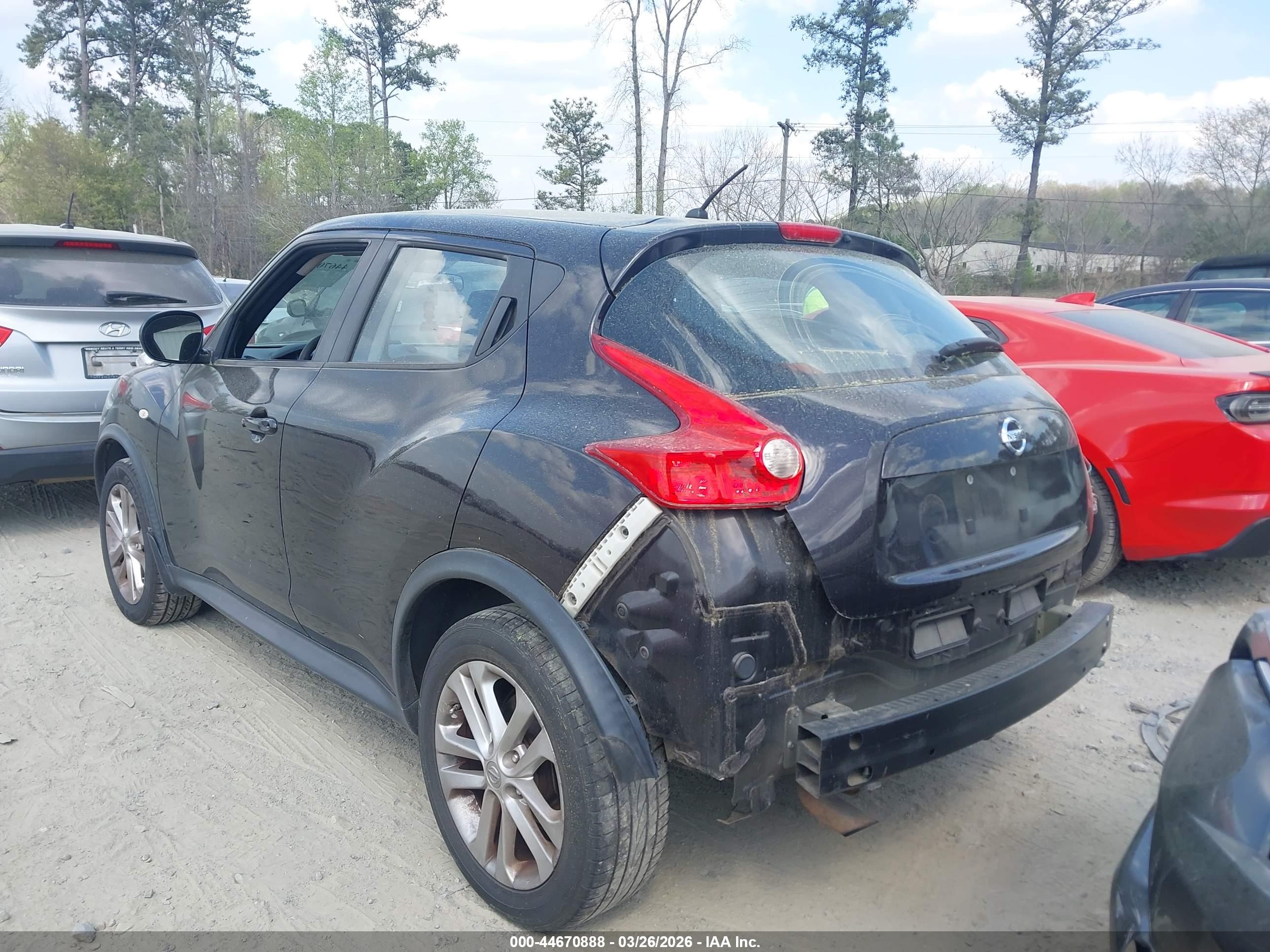 NISSAN JUKE image 3