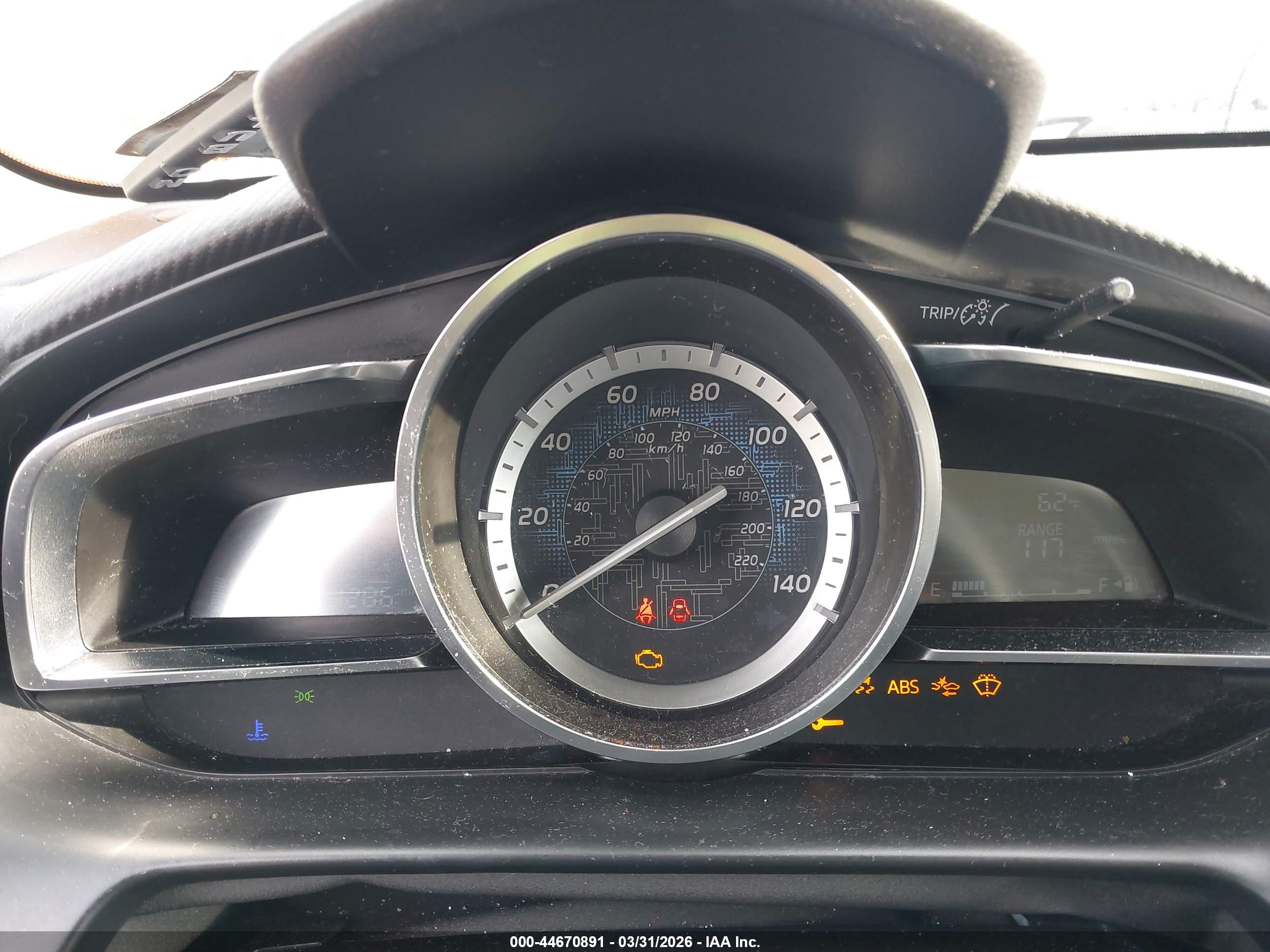 TOYOTA YARIS image 7