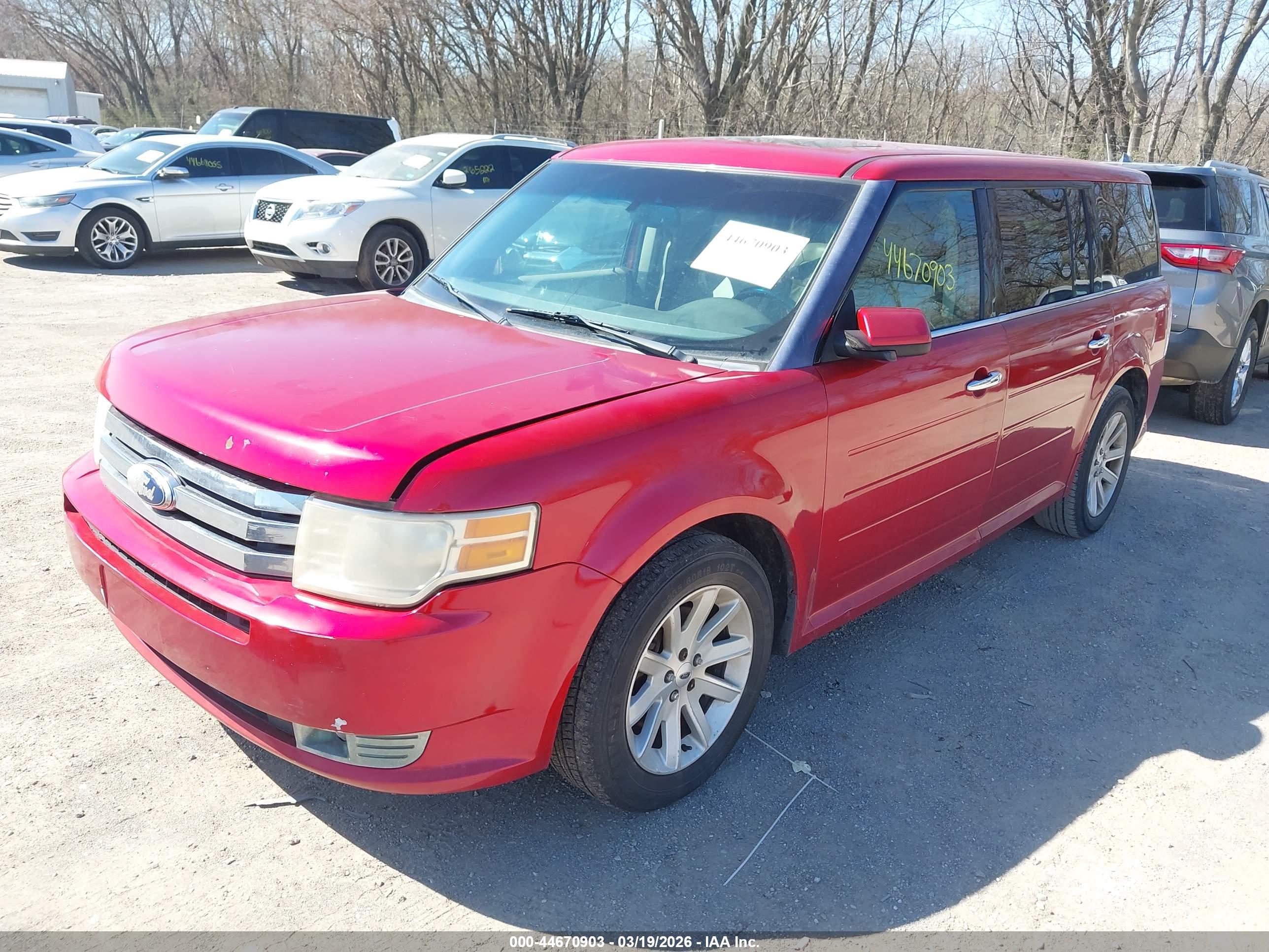 FORD FLEX image 2