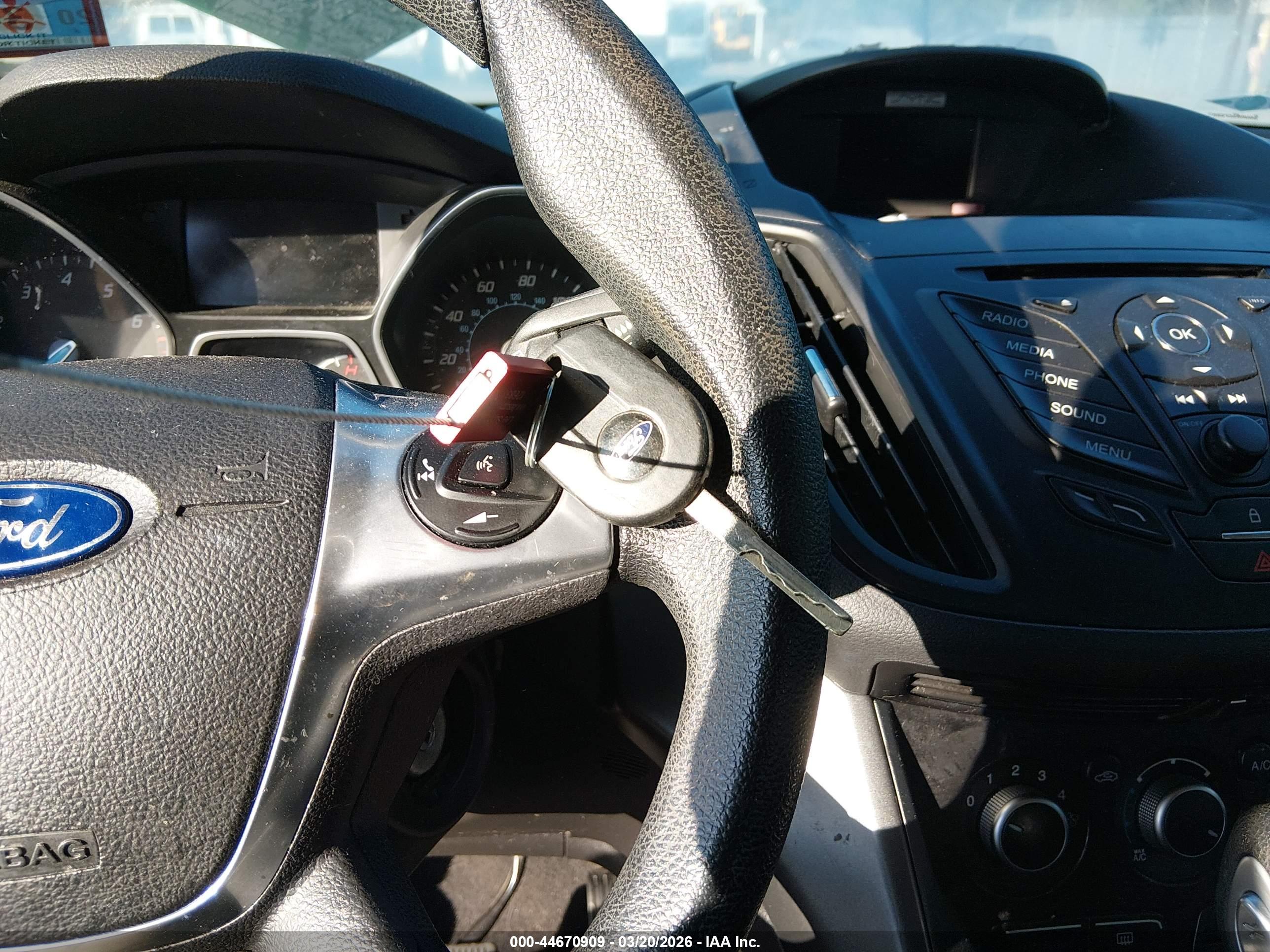 FORD ESCAPE image 11