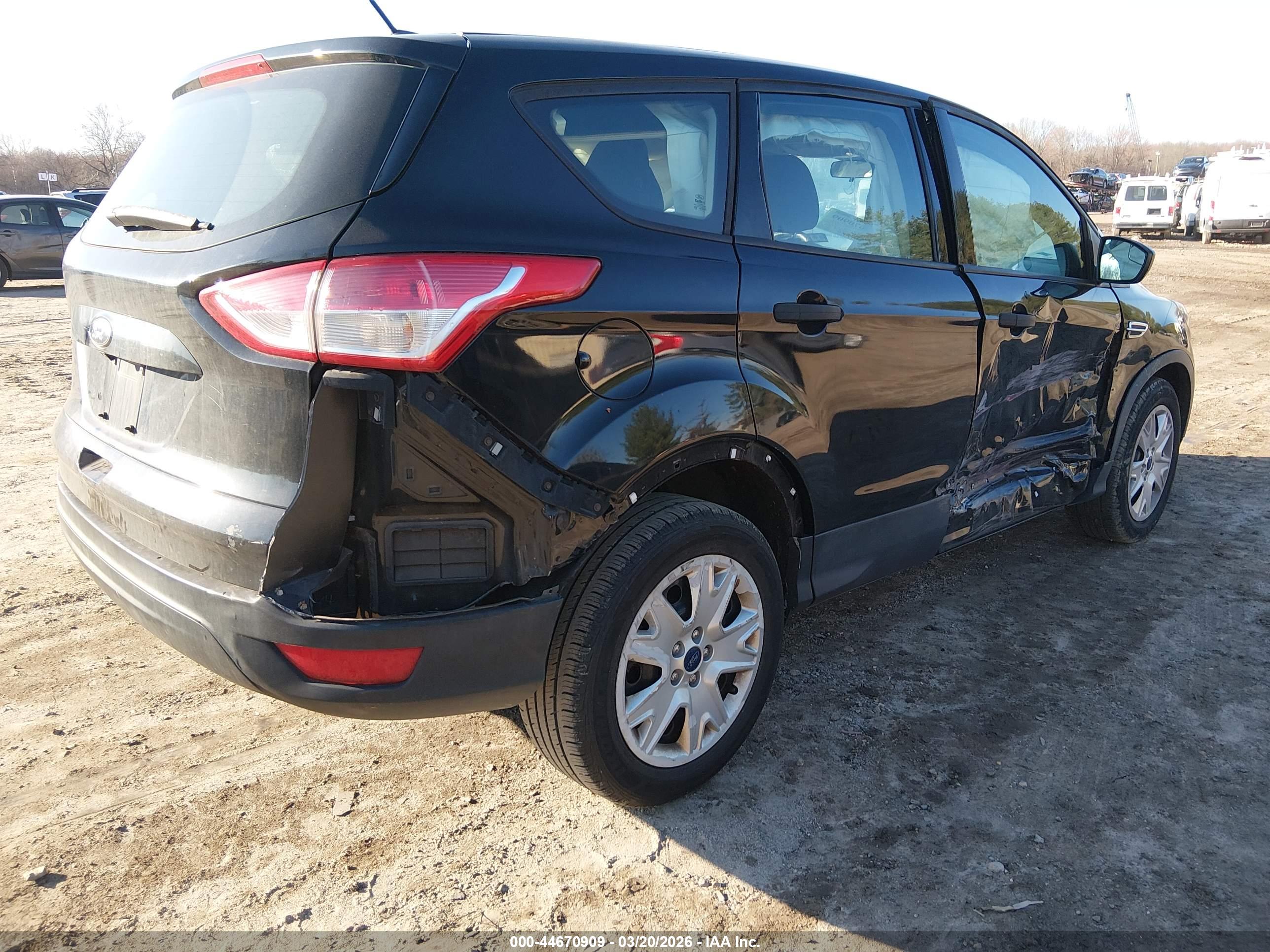 FORD ESCAPE image 4