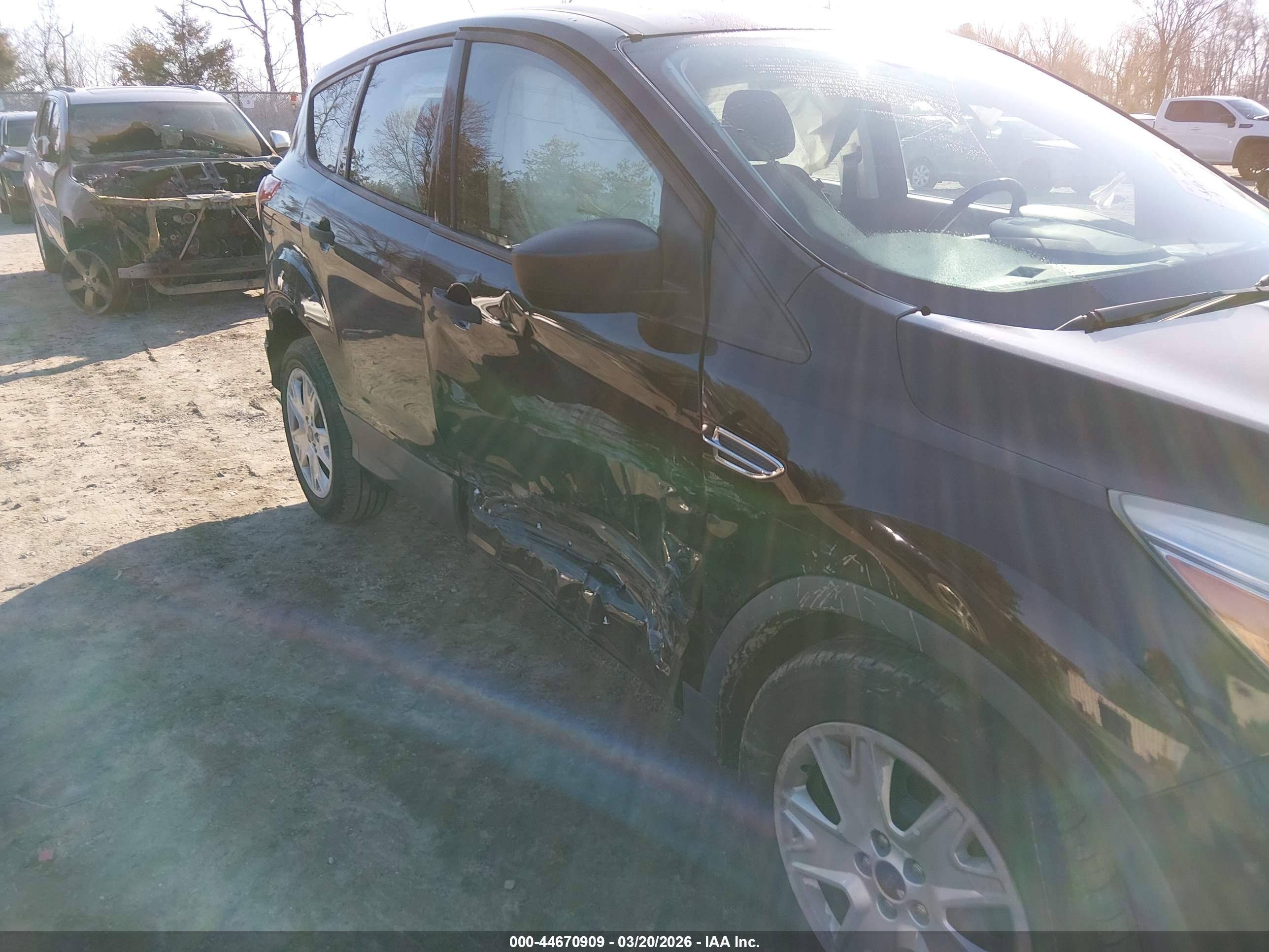 FORD ESCAPE image 6