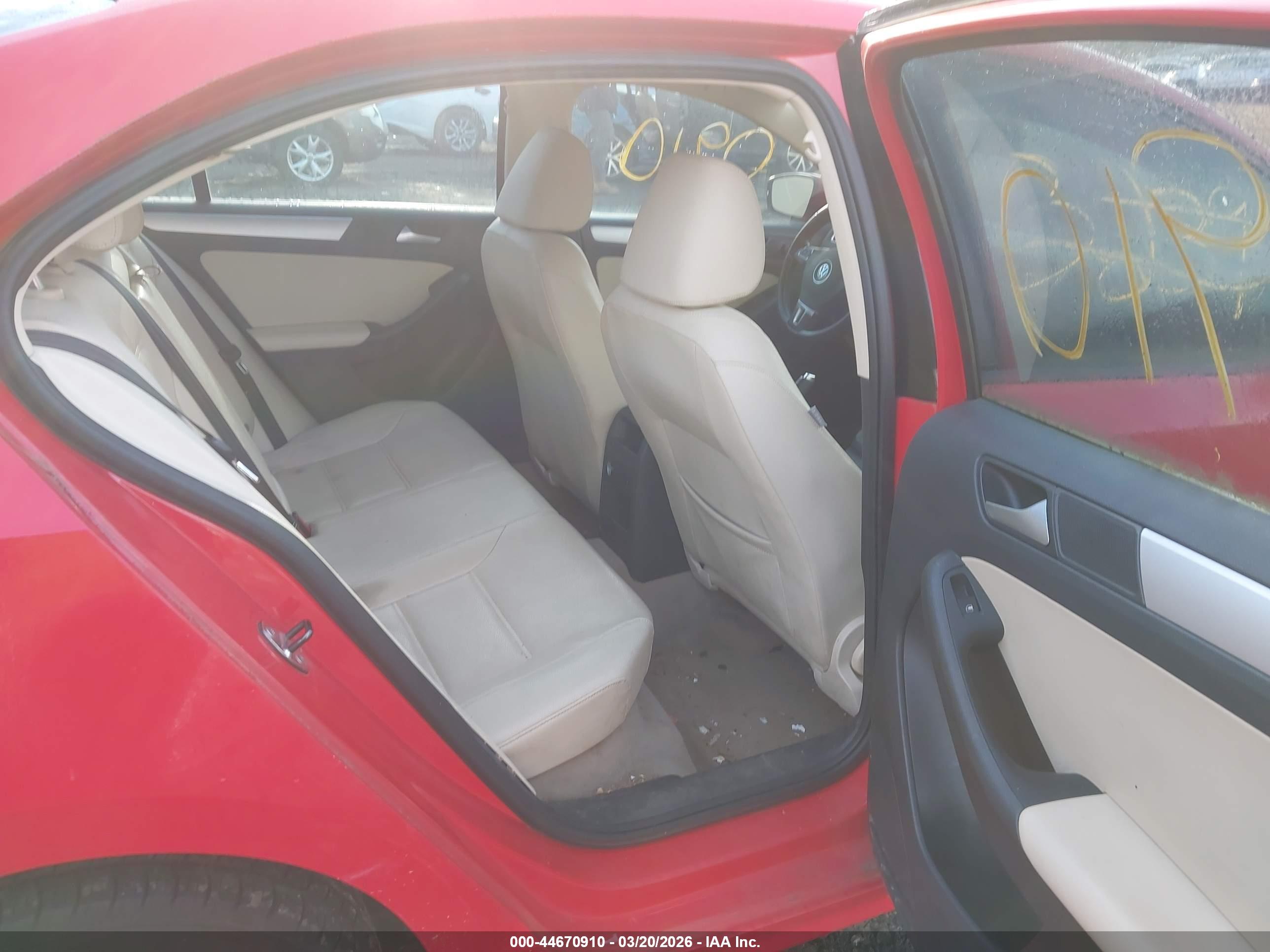 VOLKSWAGEN JETTA image 8