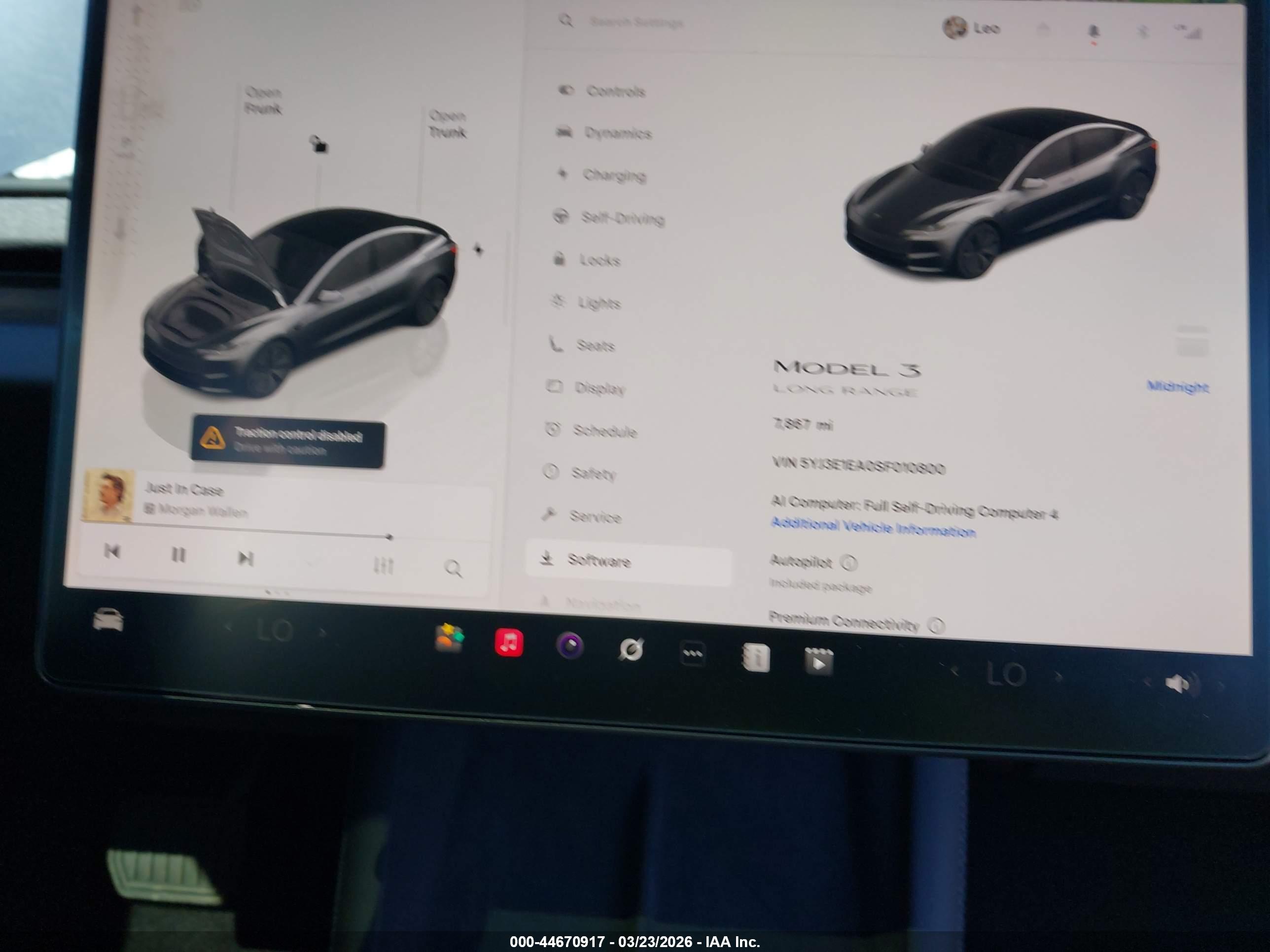 TESLA MODEL image 7