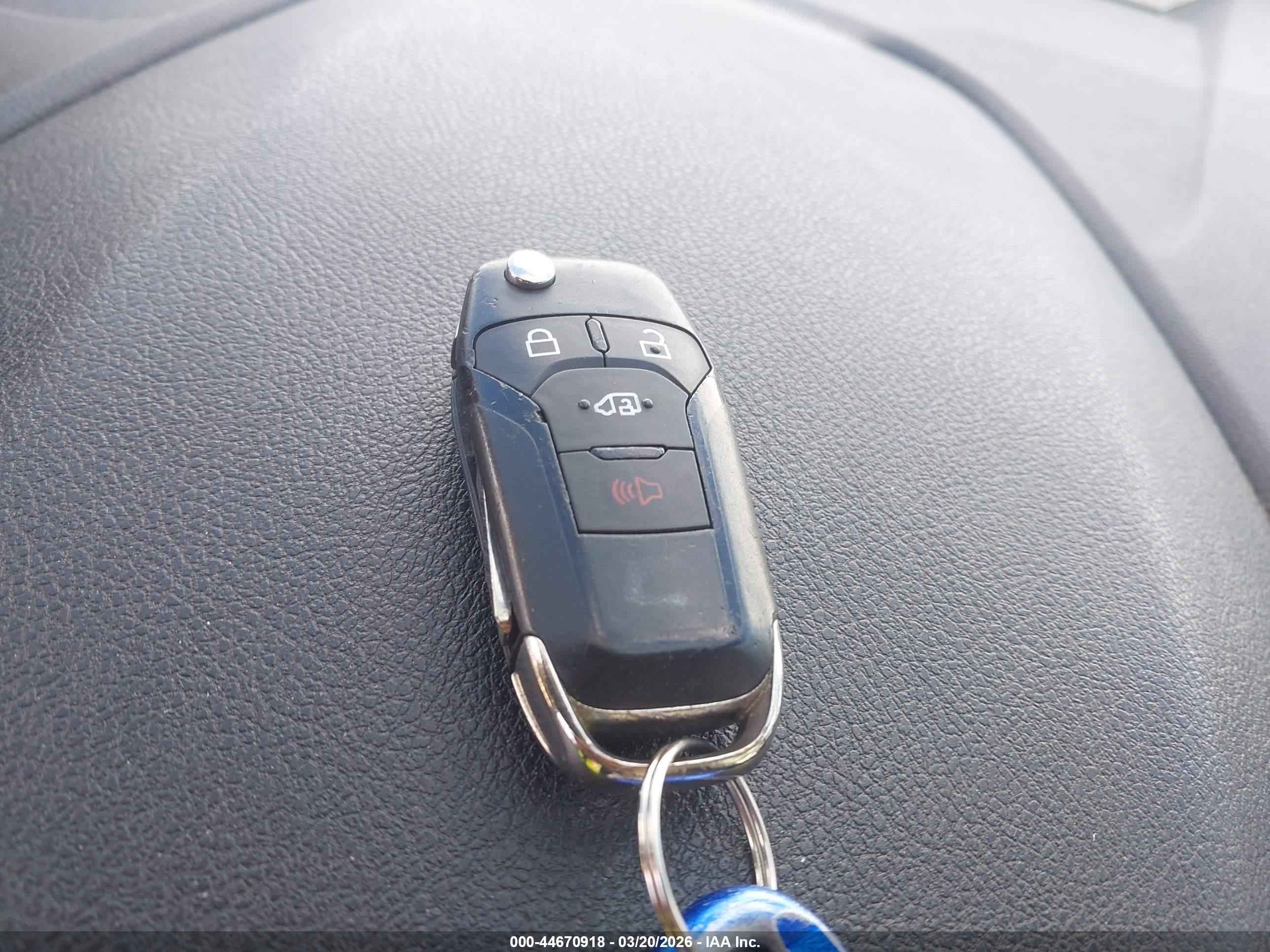 FORD TRANSIT image 11