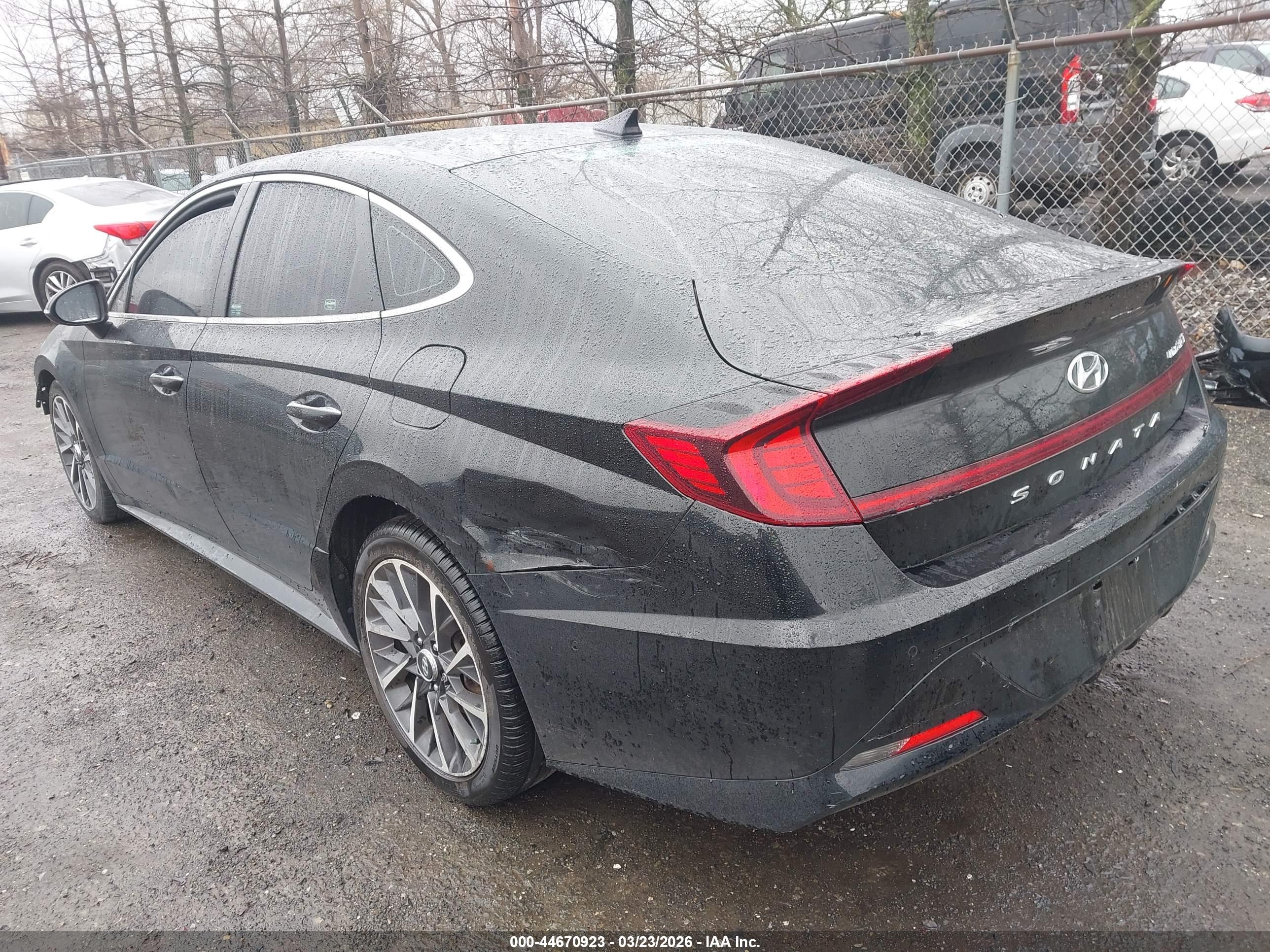 HYUNDAI SONATA image 3