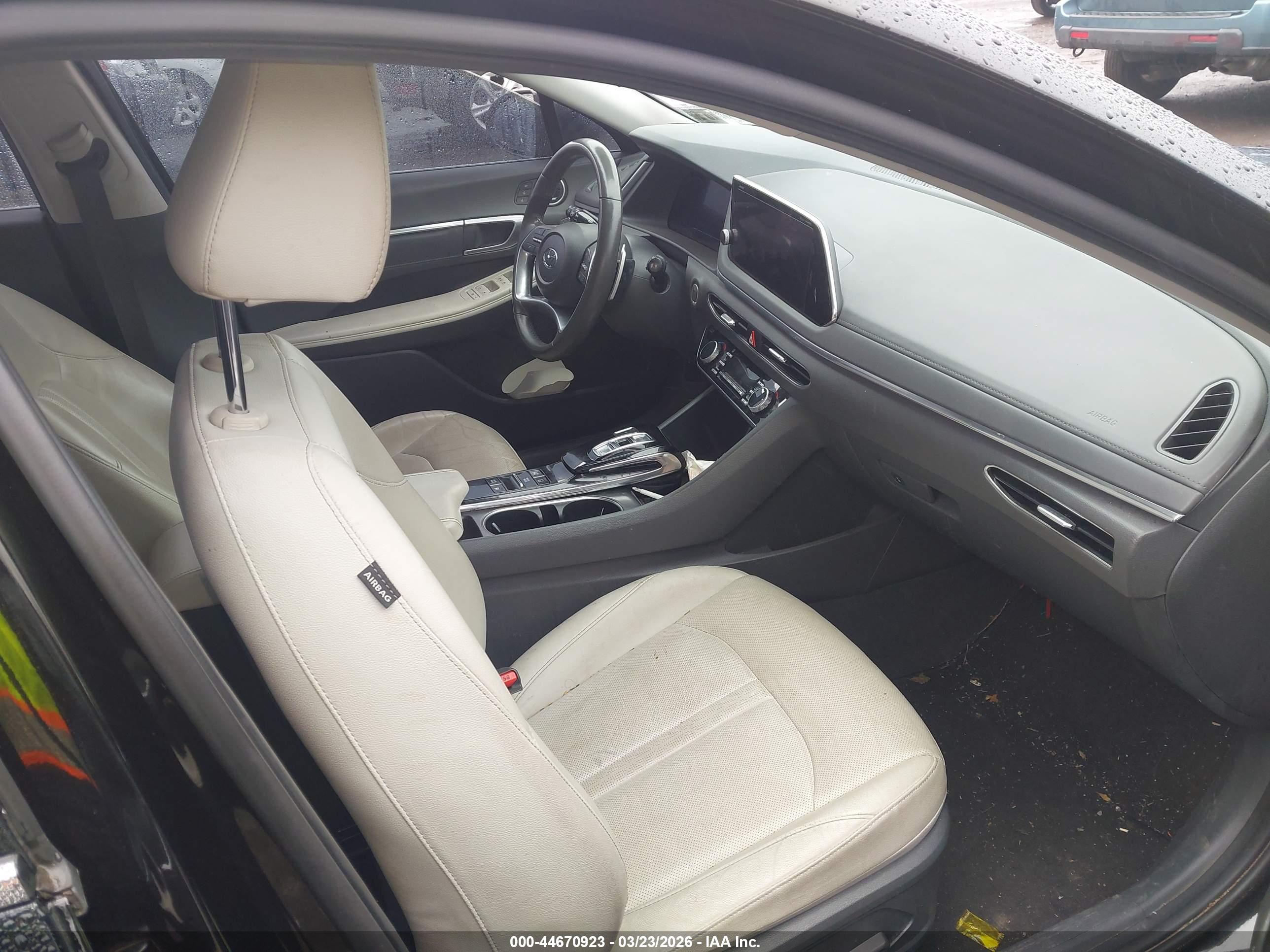HYUNDAI SONATA image 5