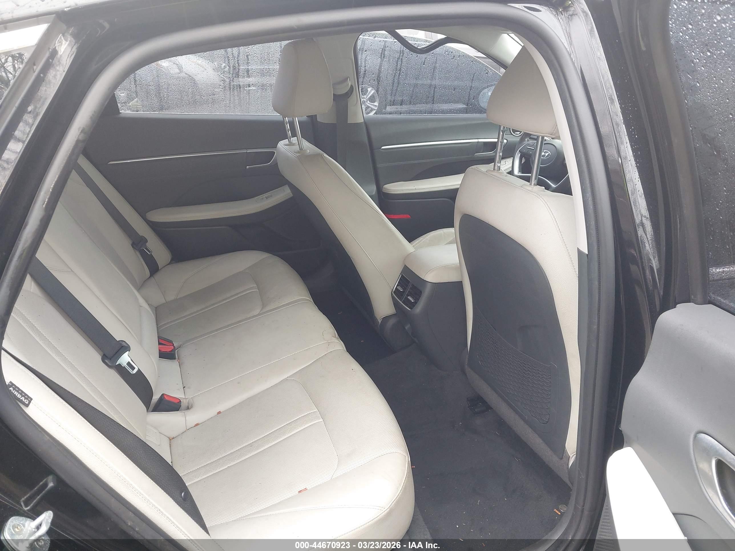 HYUNDAI SONATA image 8