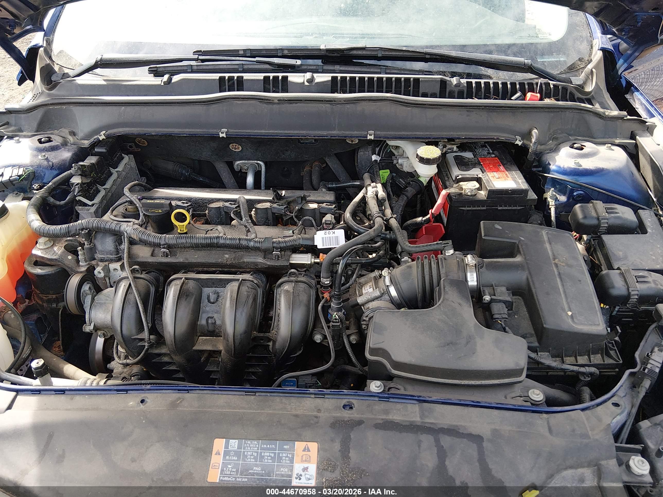 FORD FUSION image 10