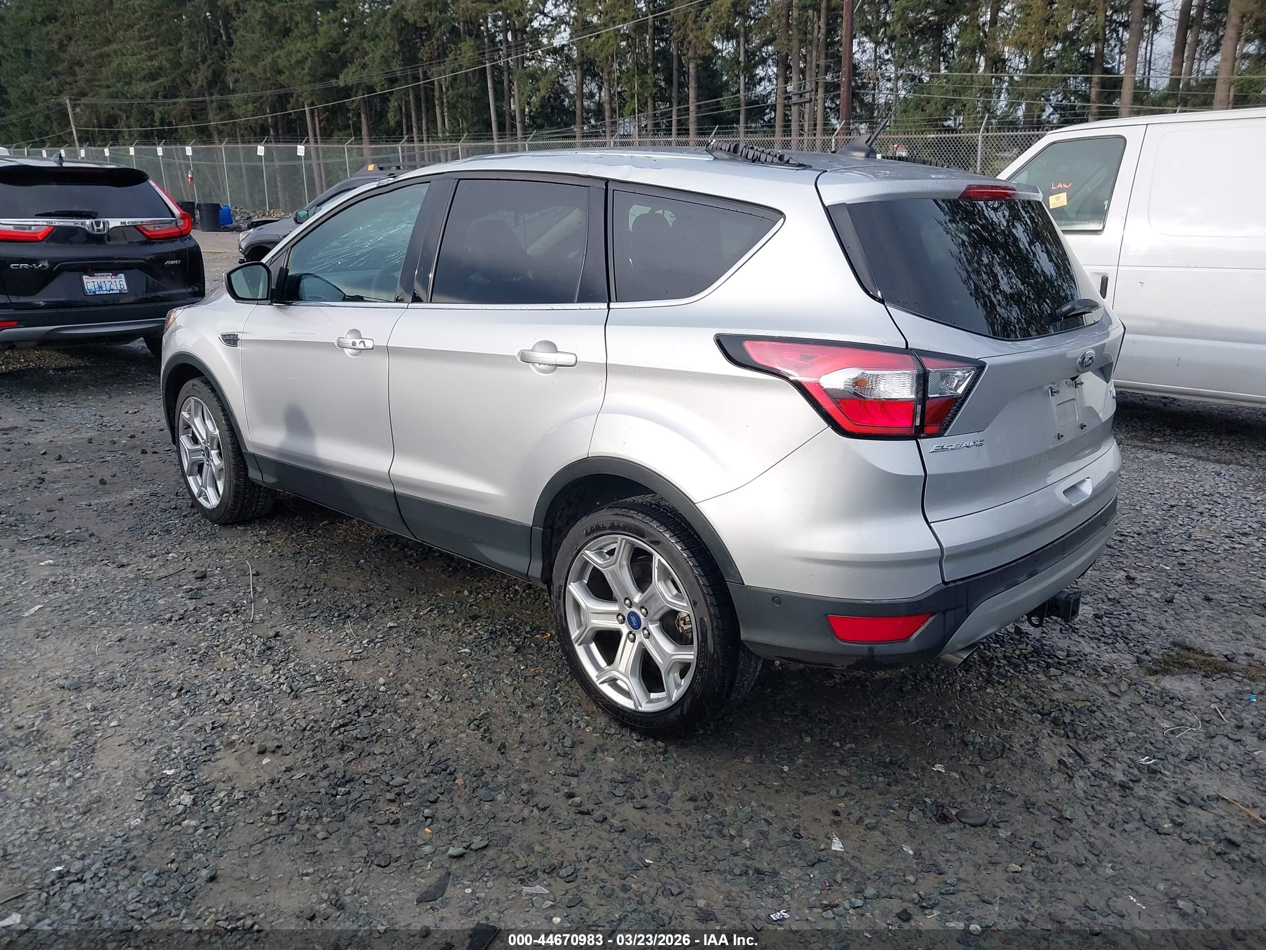 FORD ESCAPE image 3