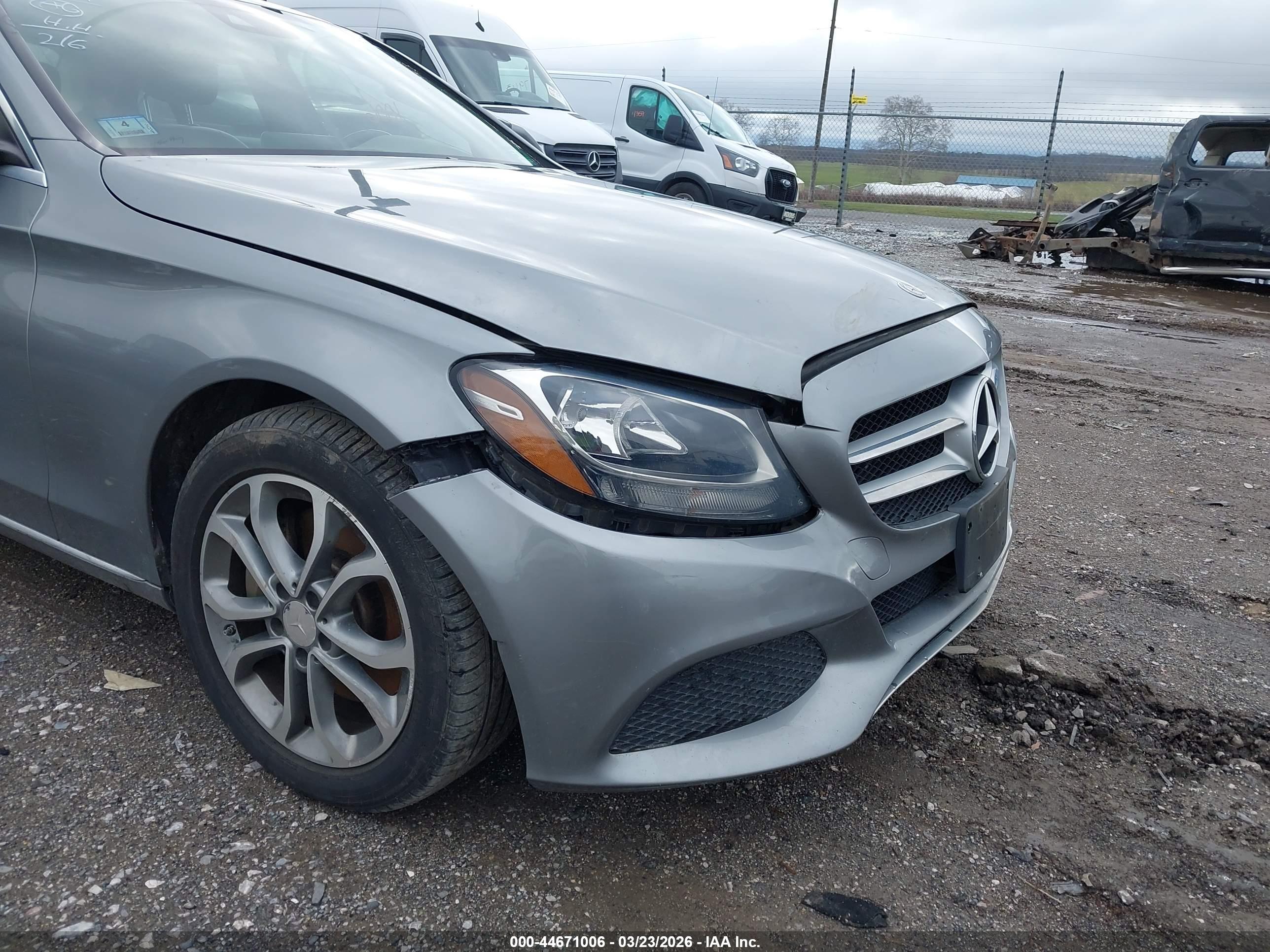 MERCEDES-BENZ C image 6