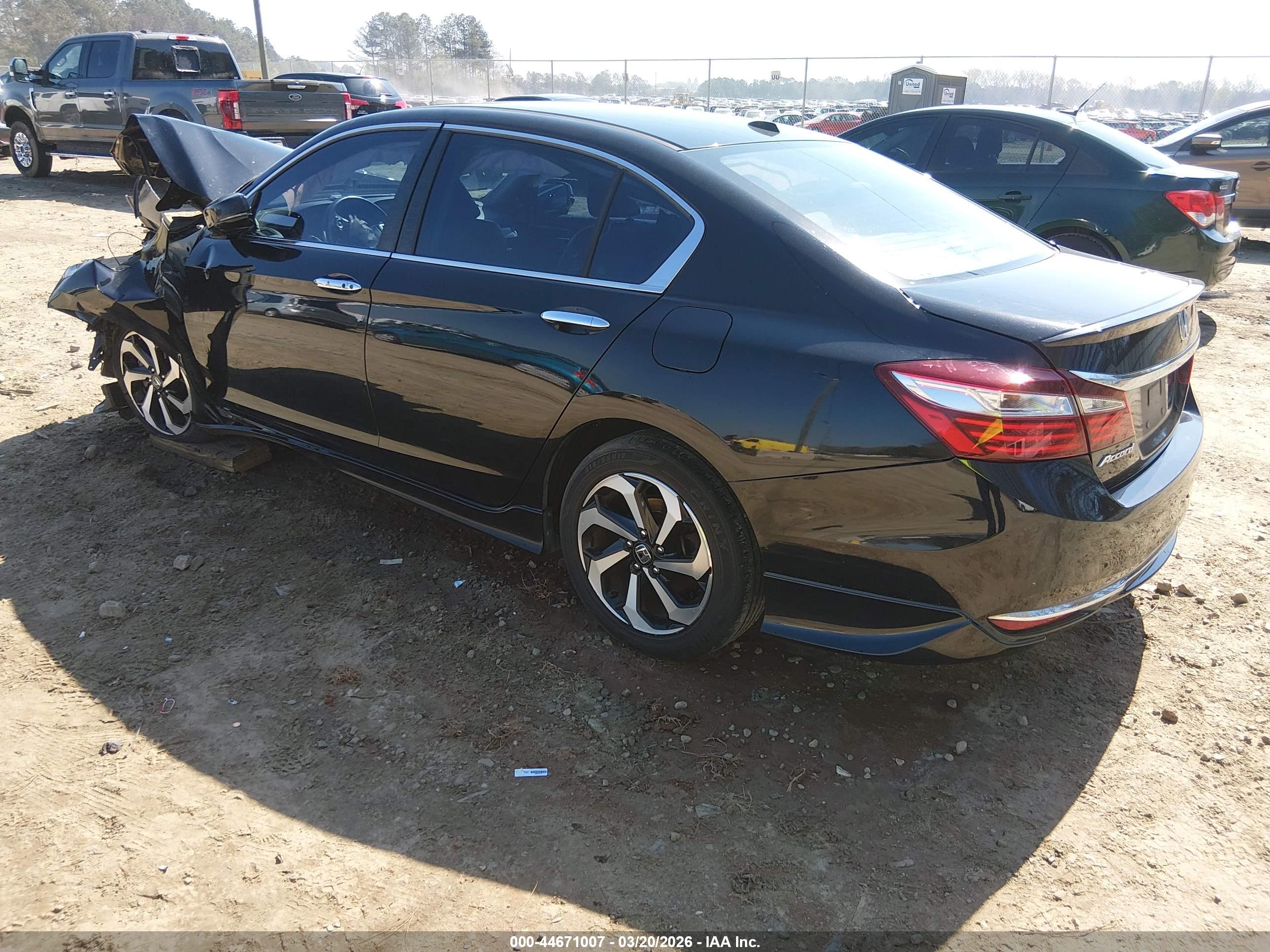 HONDA ACCORD image 3