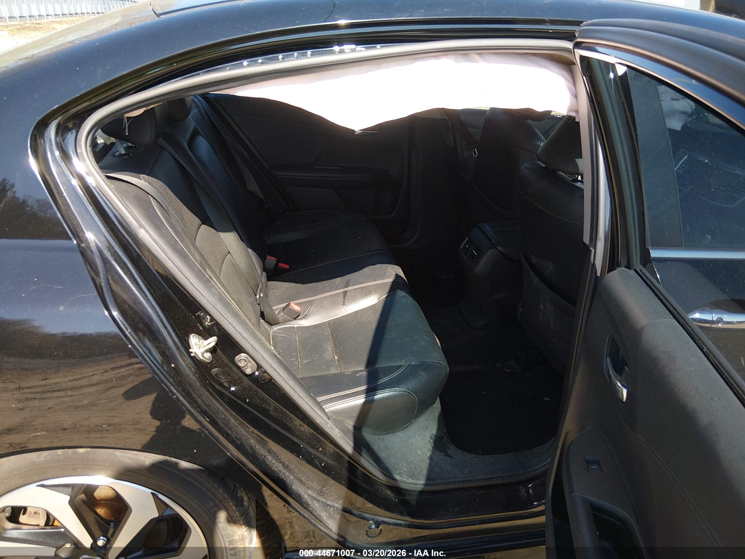 HONDA ACCORD image 8