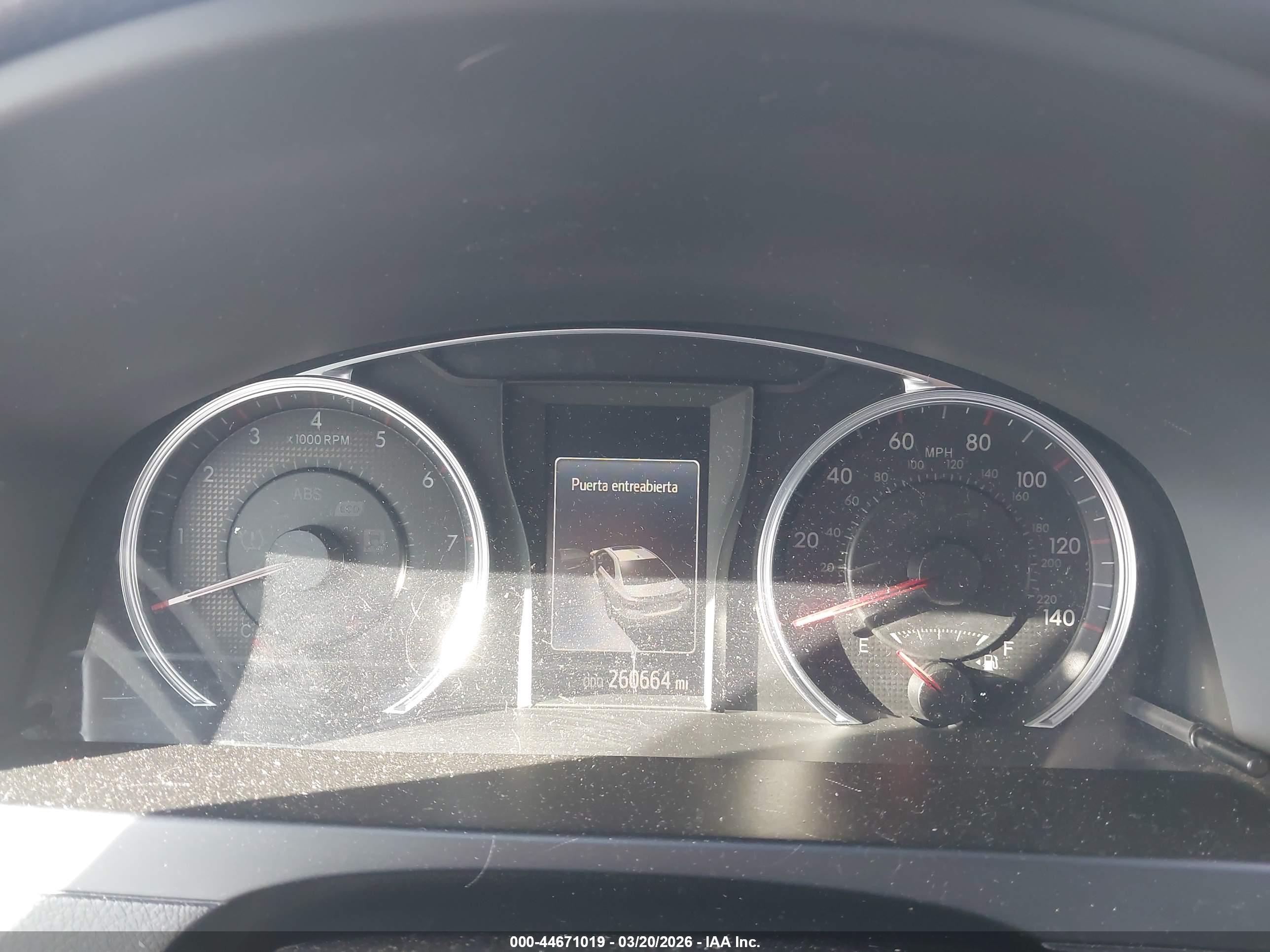 TOYOTA CAMRY image 7