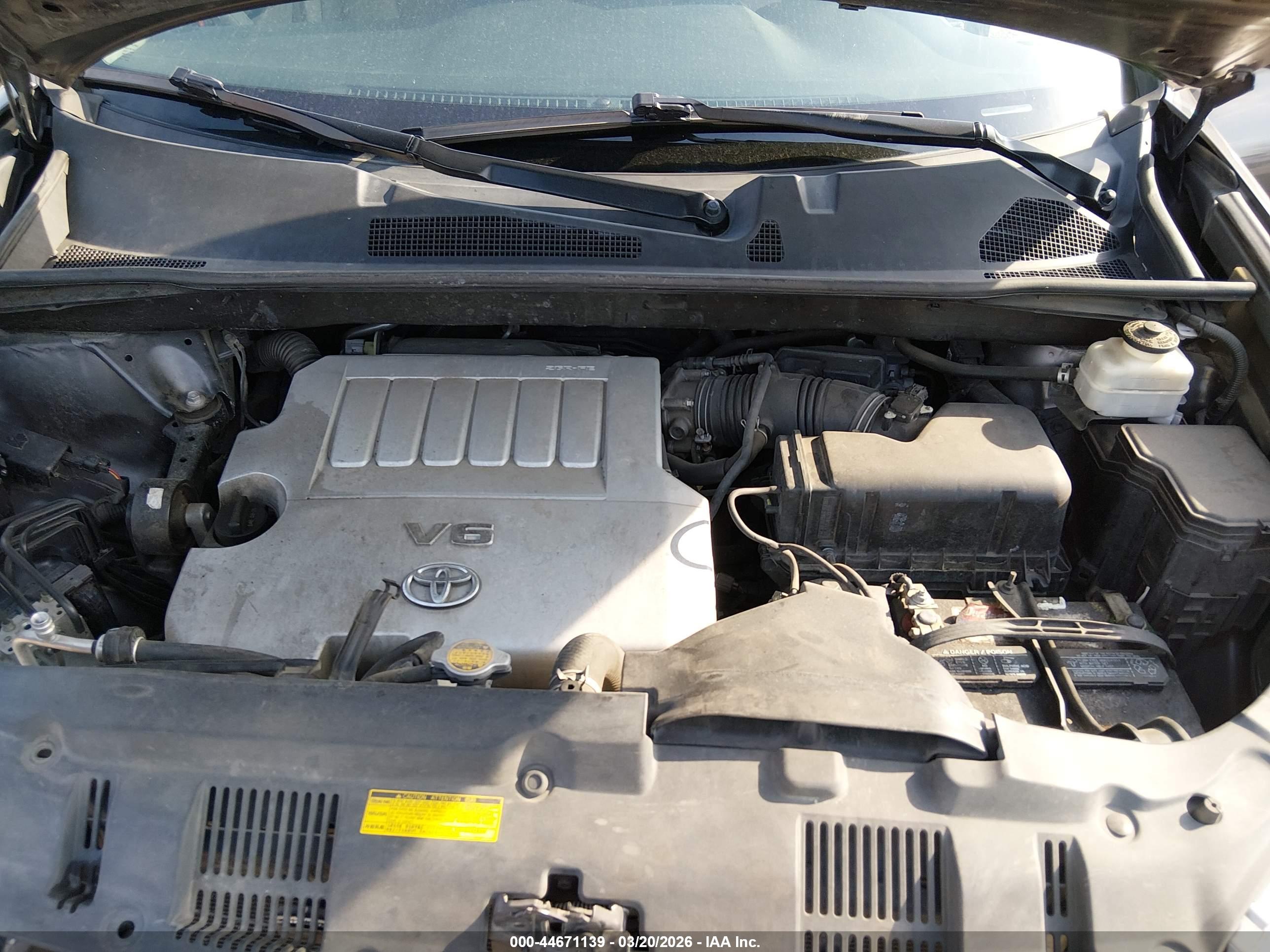 TOYOTA HIGHLANDER image 10