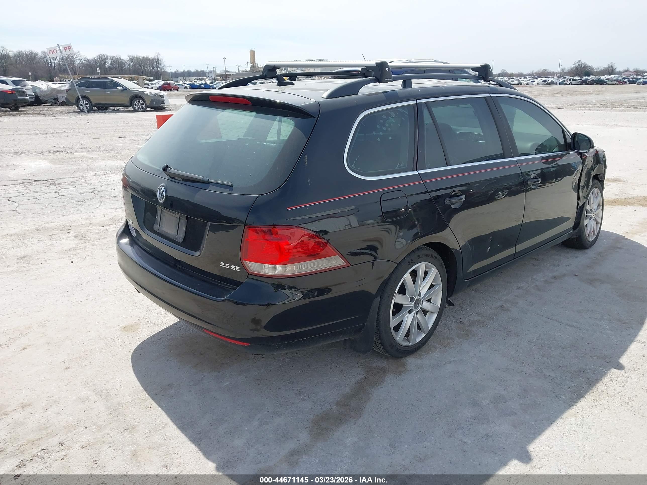 VOLKSWAGEN JETTA image 4