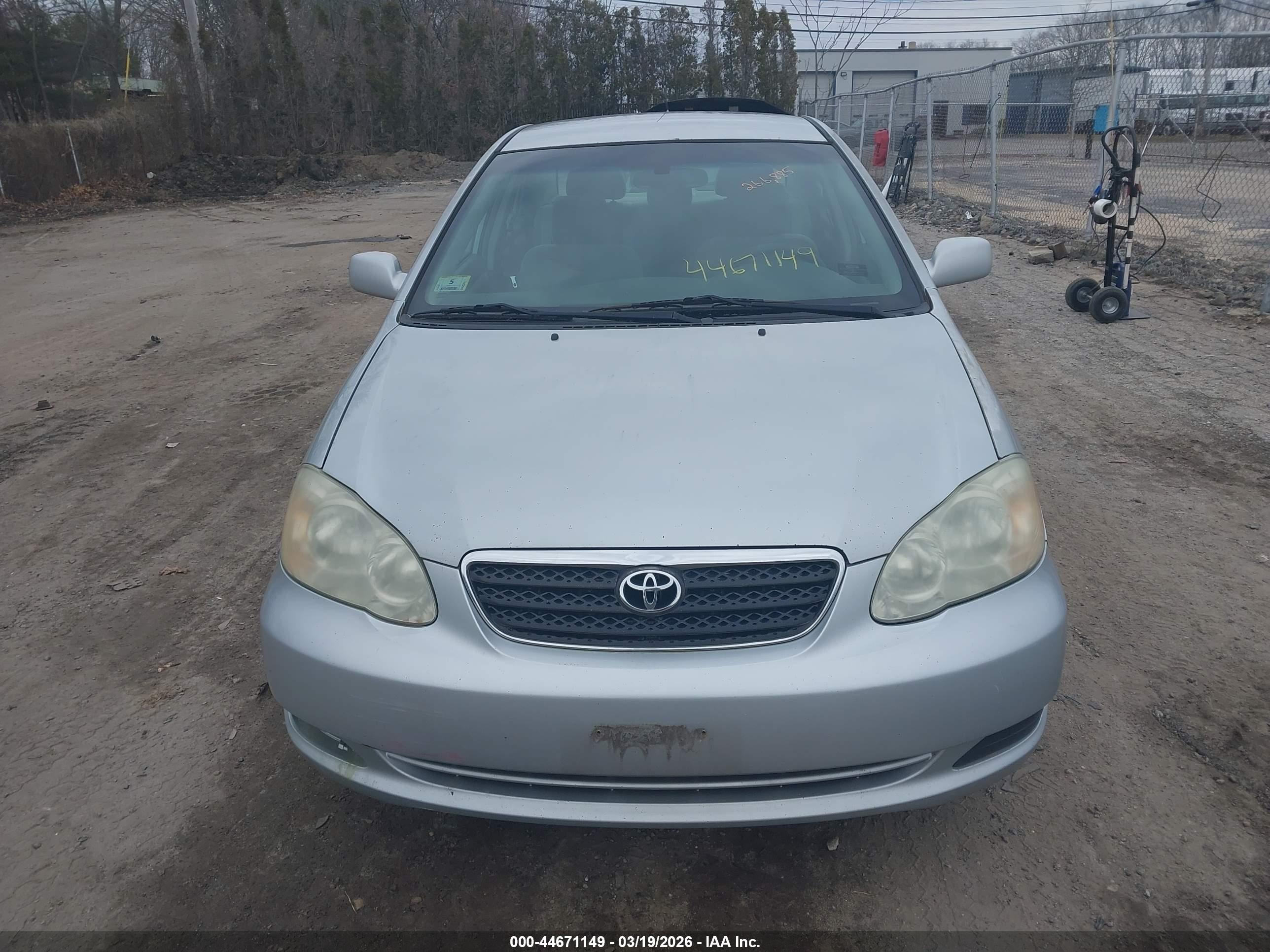 TOYOTA COROLLA image 6
