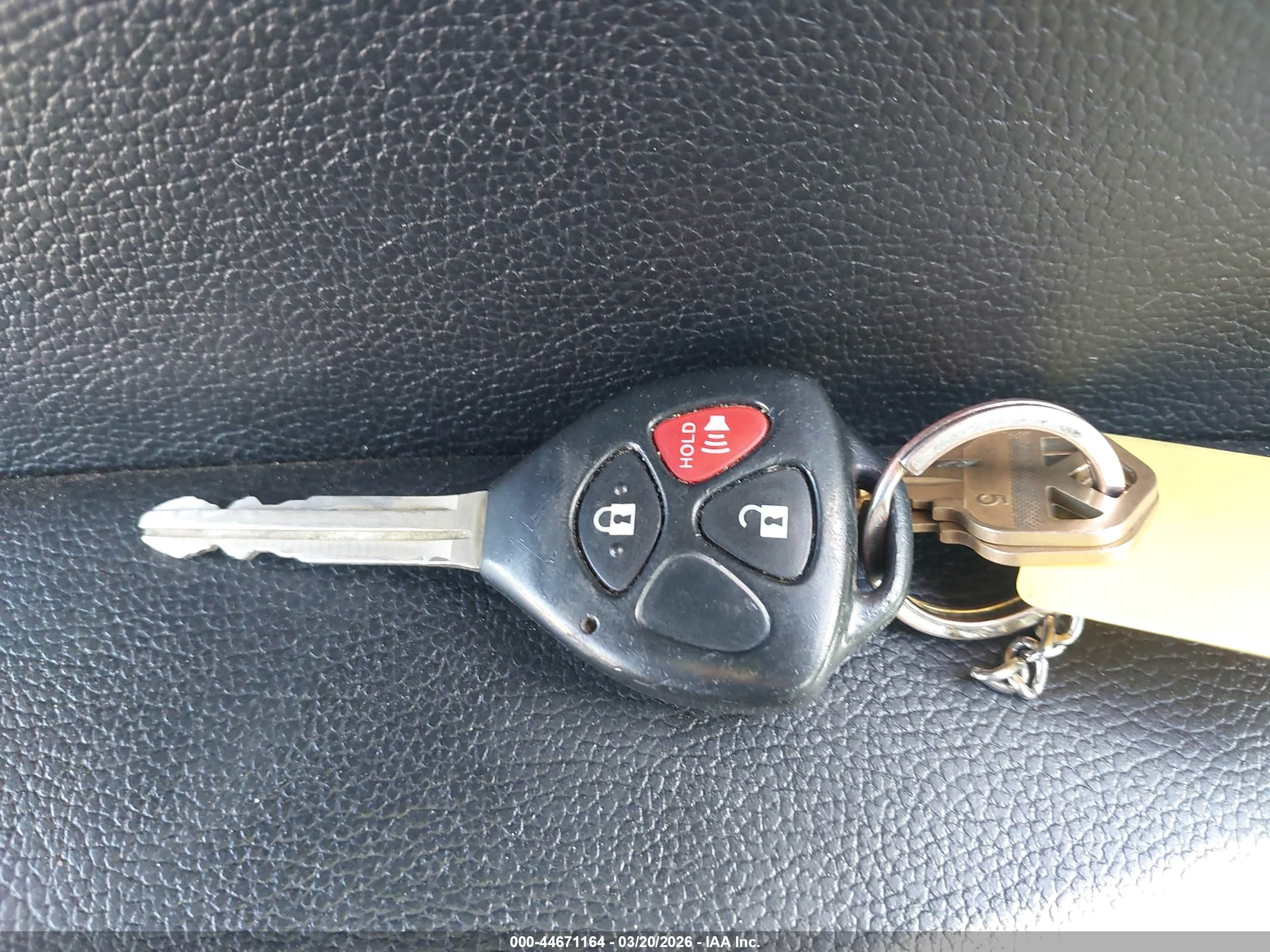 TOYOTA 4RUNNER image 11