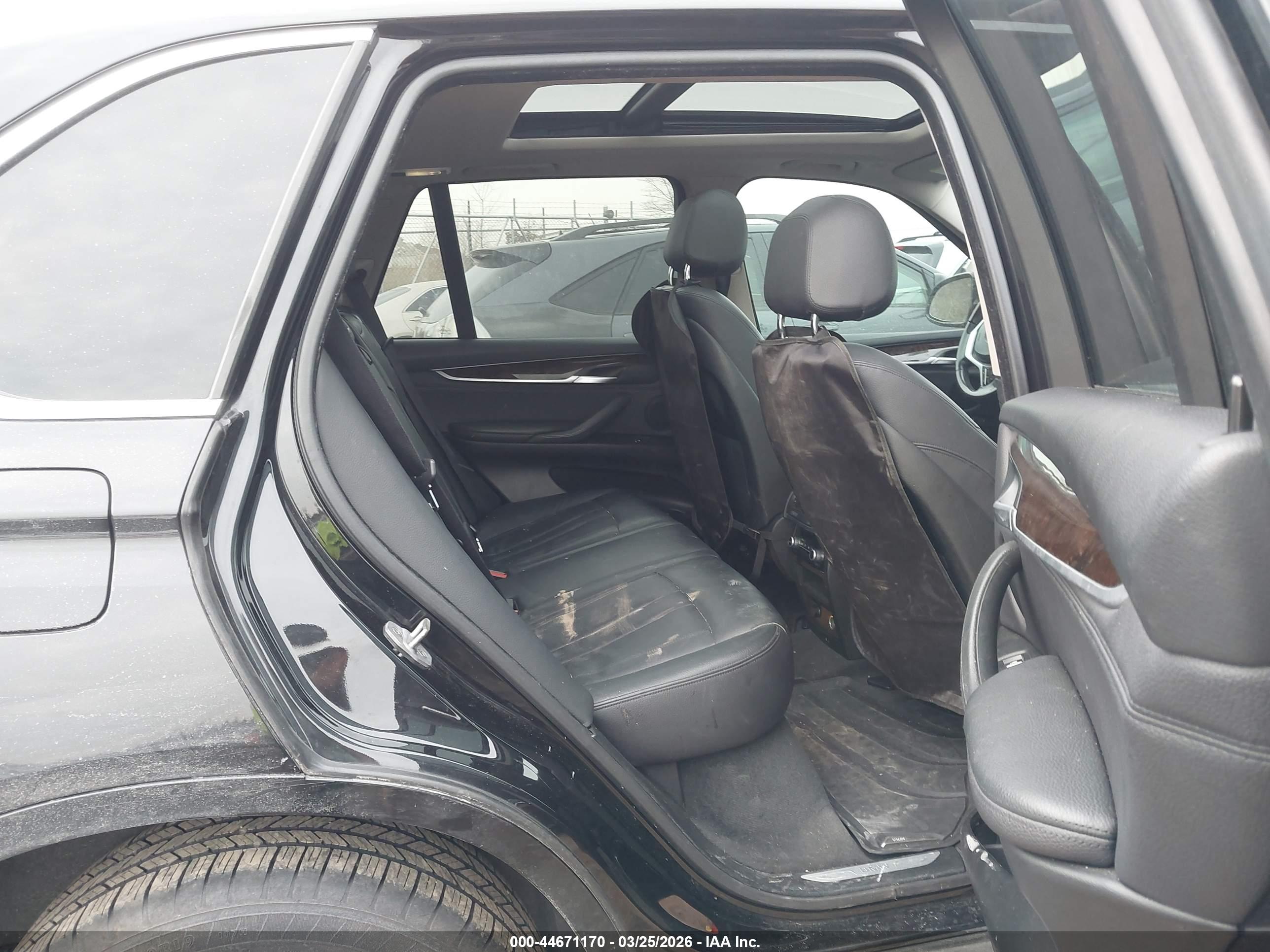 BMW X5 image 8
