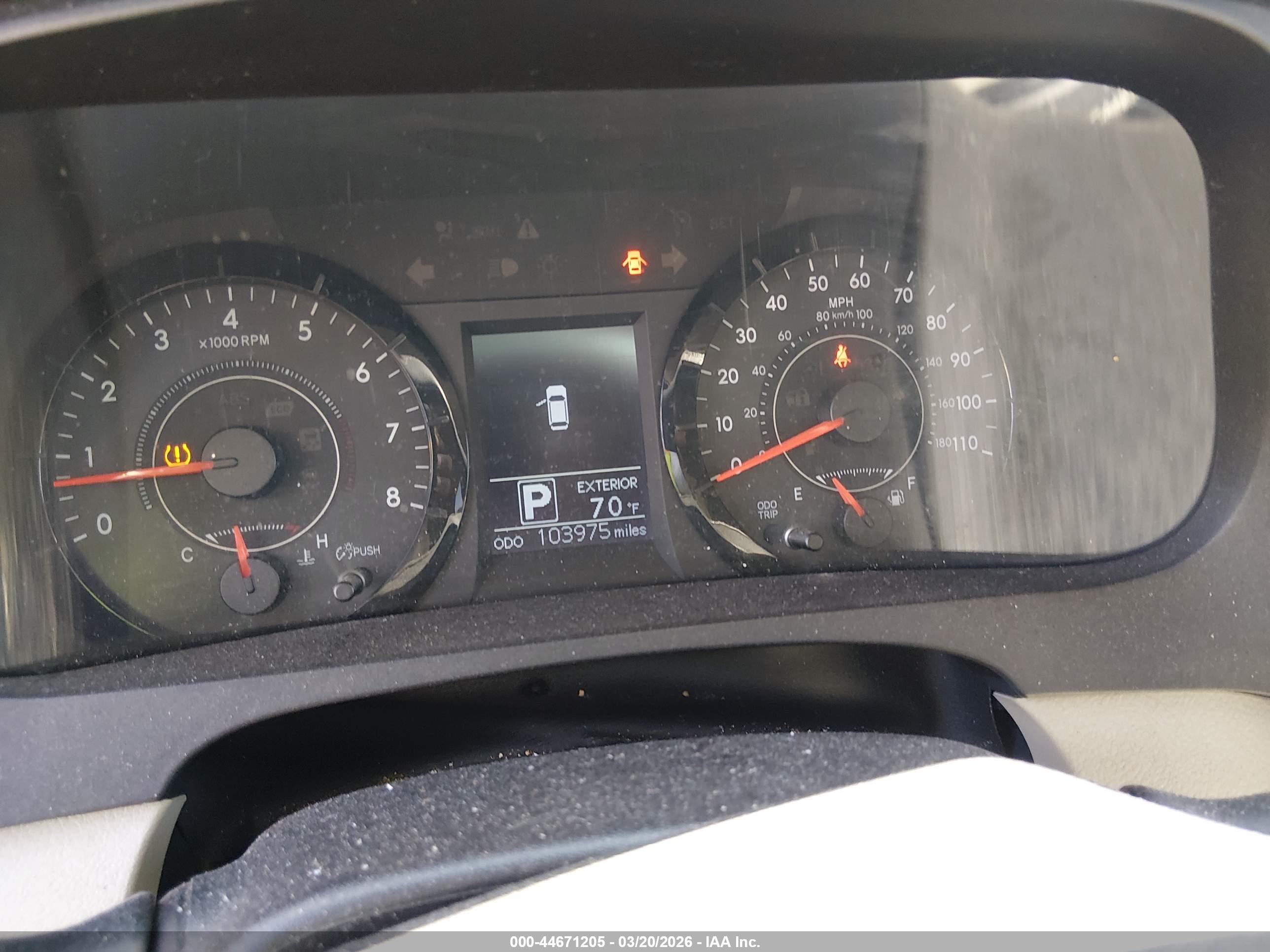 TOYOTA SIENNA image 7