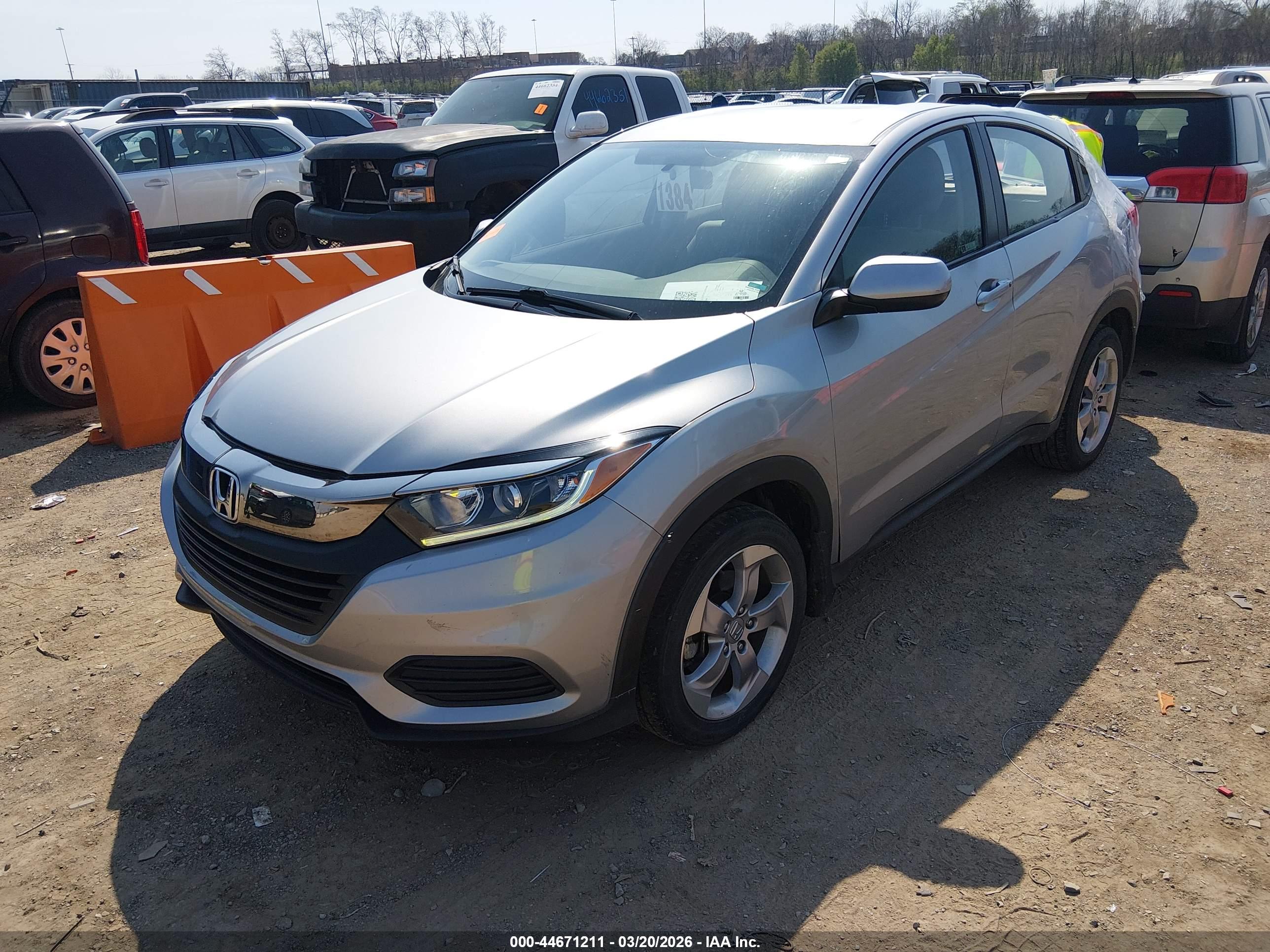 HONDA HR-V image 2