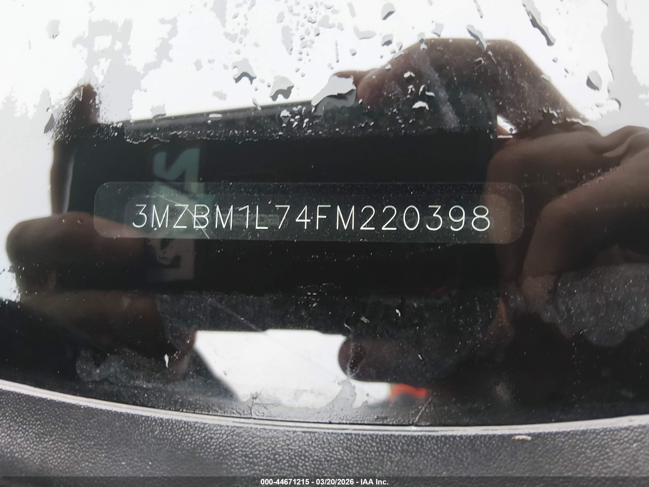 MAZDA MAZDA3 image 9