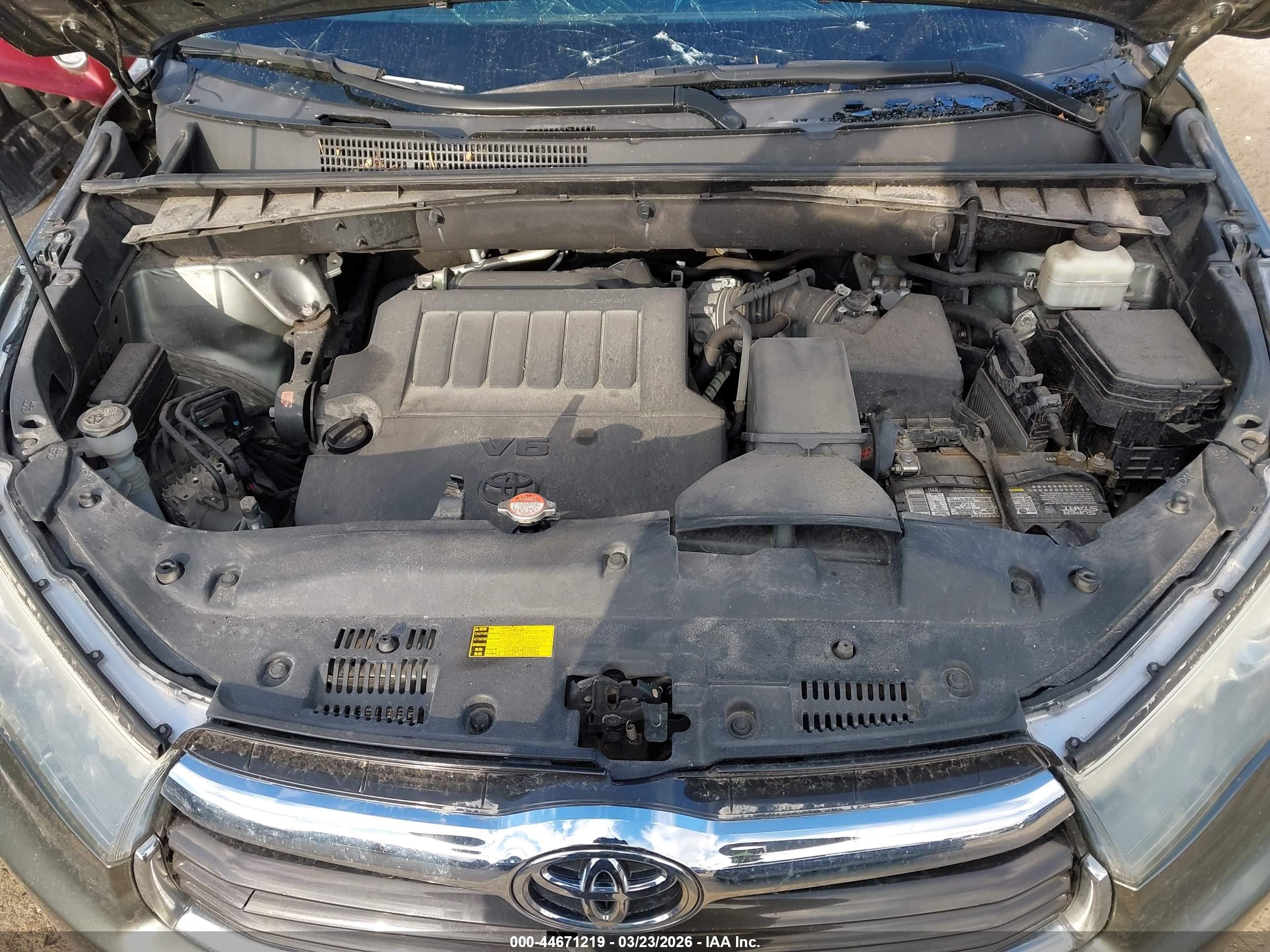TOYOTA HIGHLANDER image 10