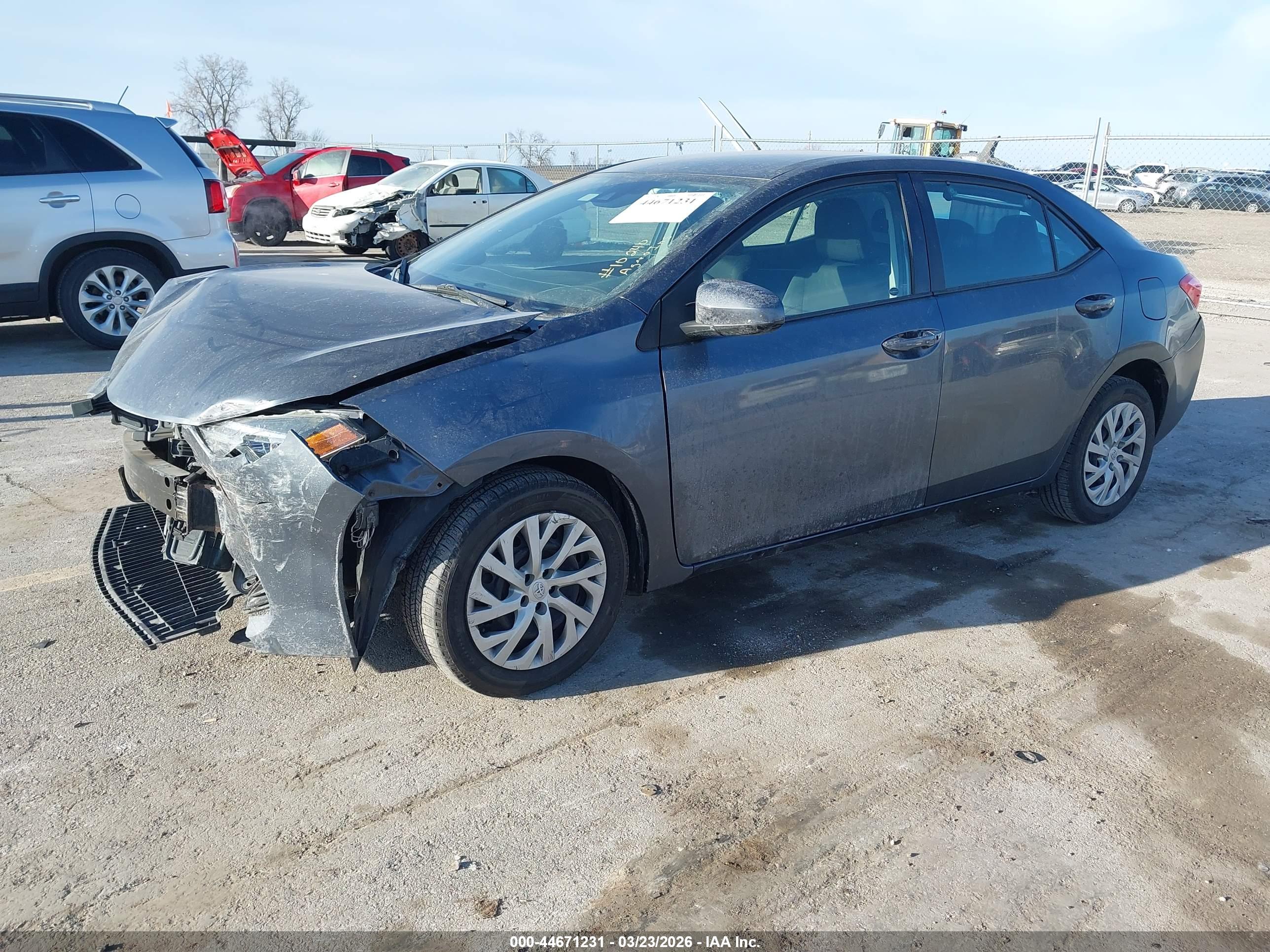 TOYOTA COROLLA image 2