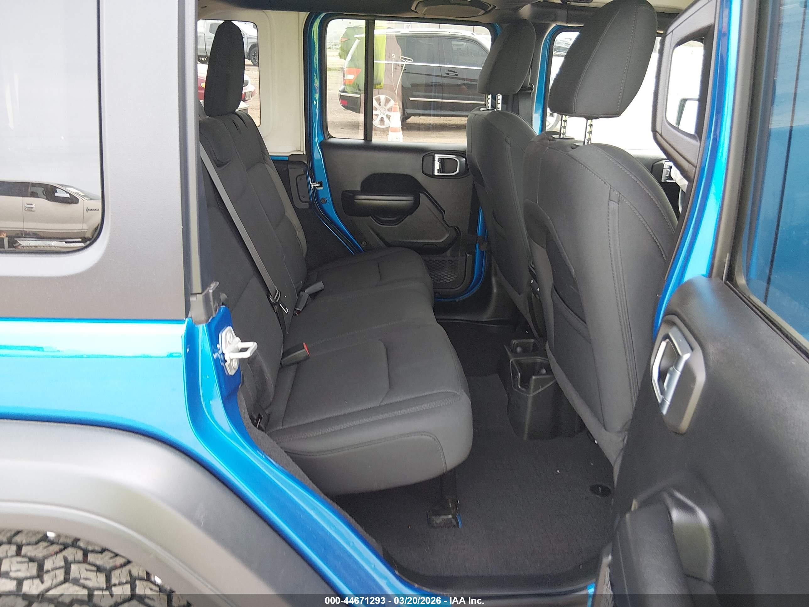 JEEP WRANGLER image 8