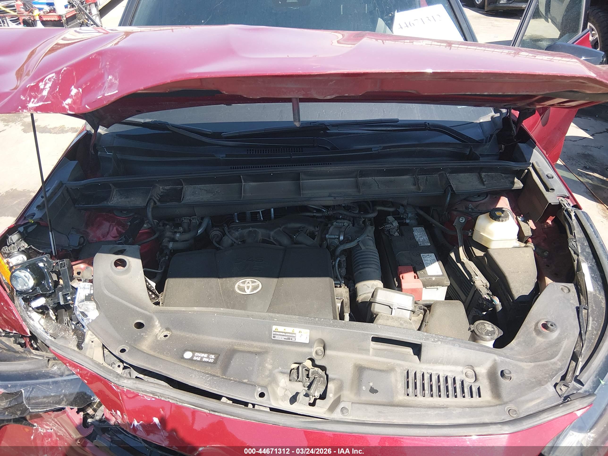 TOYOTA HIGHLANDER image 10