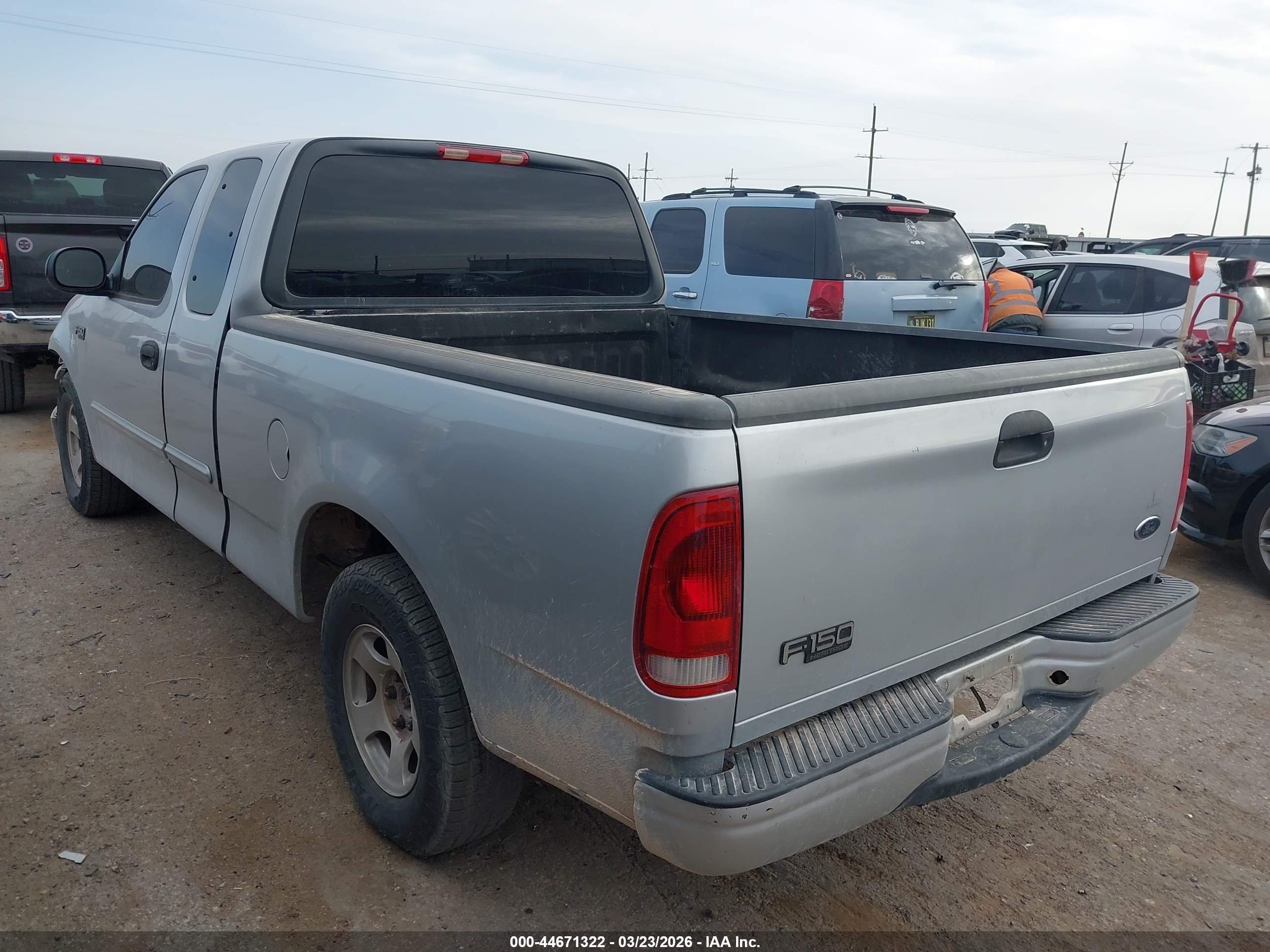 FORD F-150 image 3