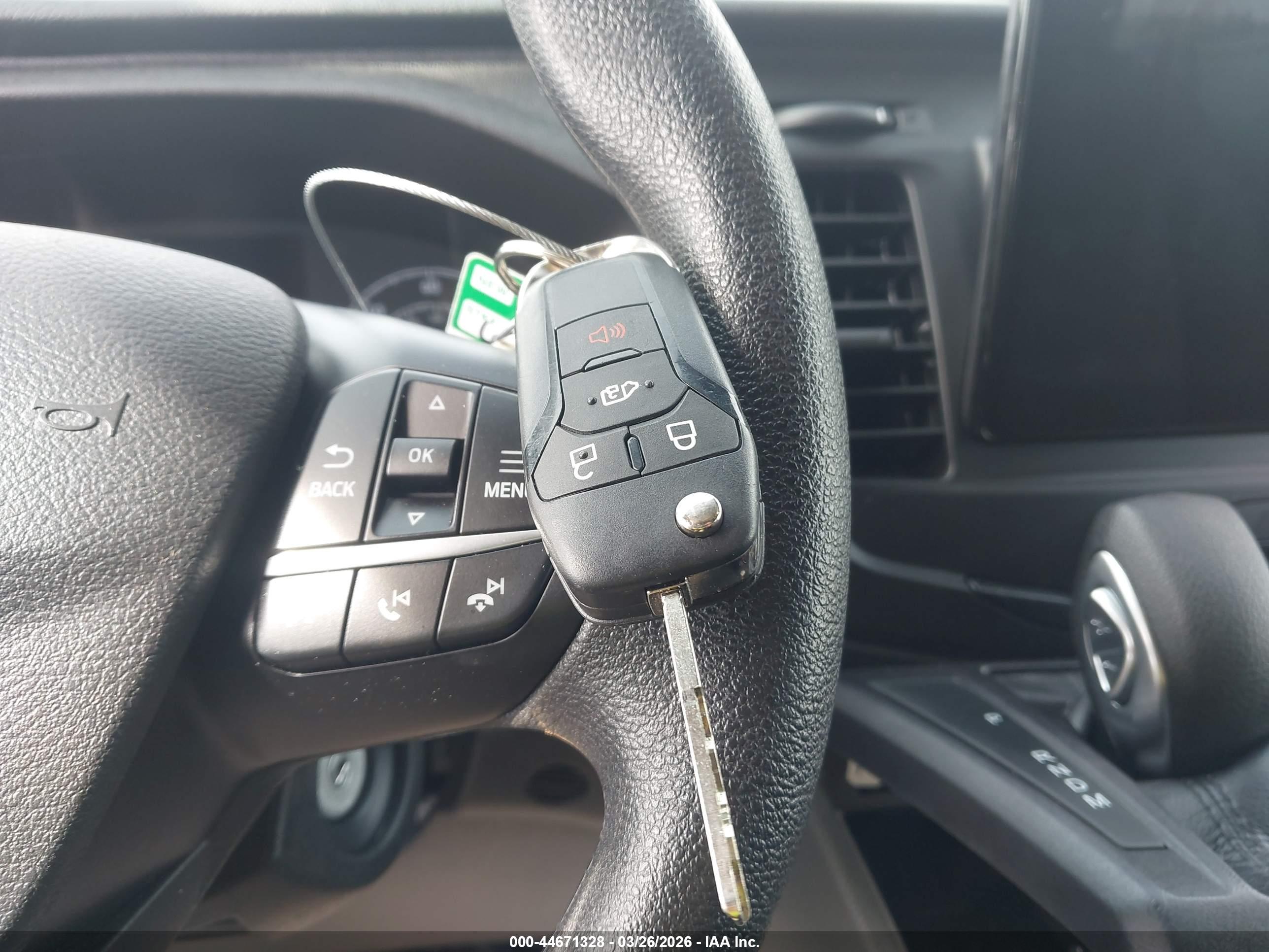 FORD TRANSIT-350 image 11