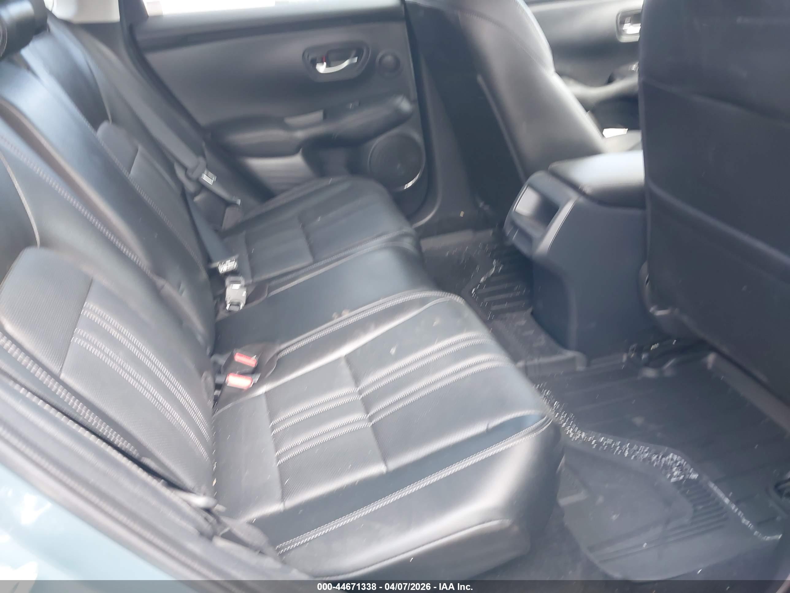 HONDA HR-V image 8