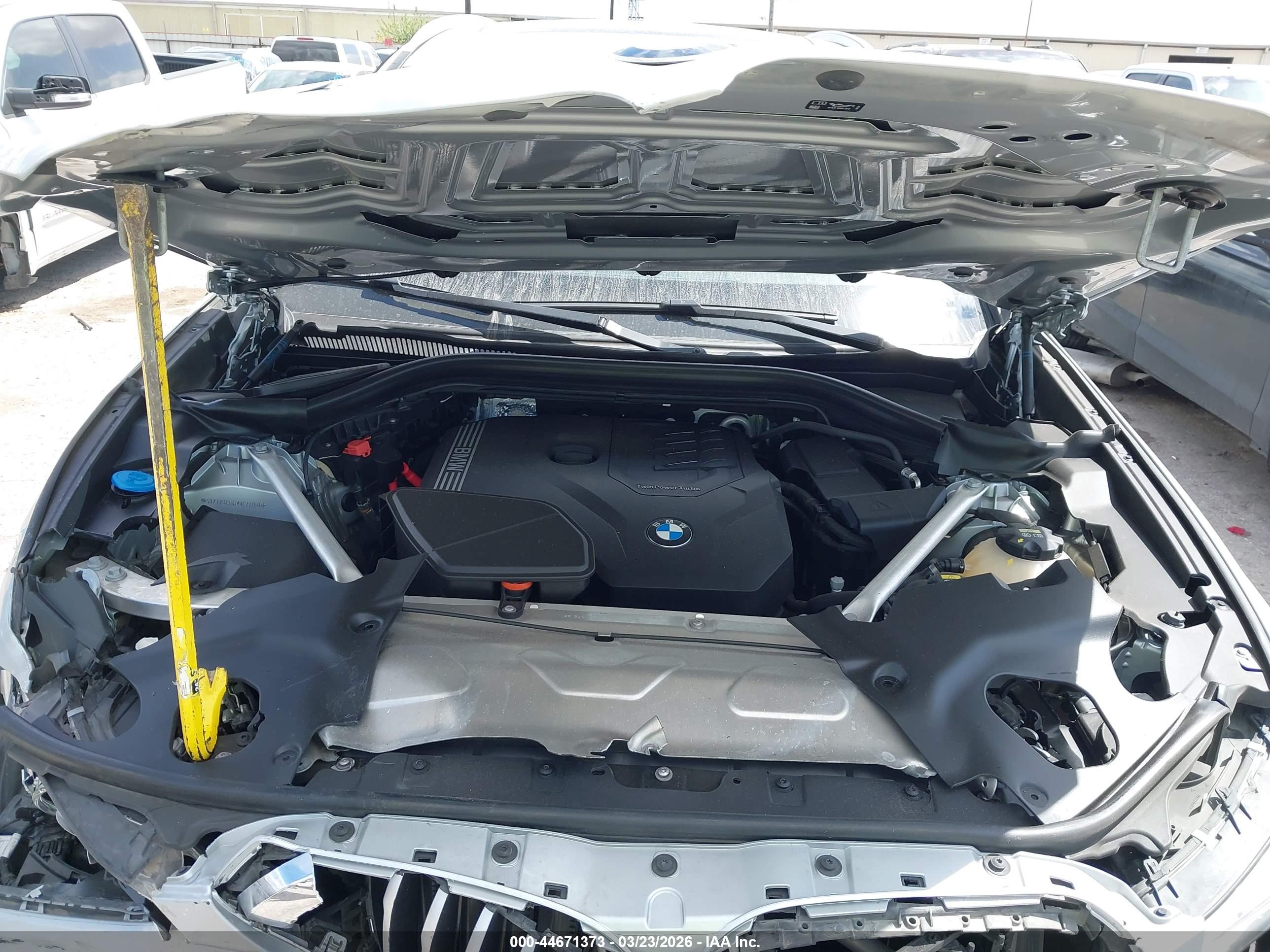 BMW X3 image 10