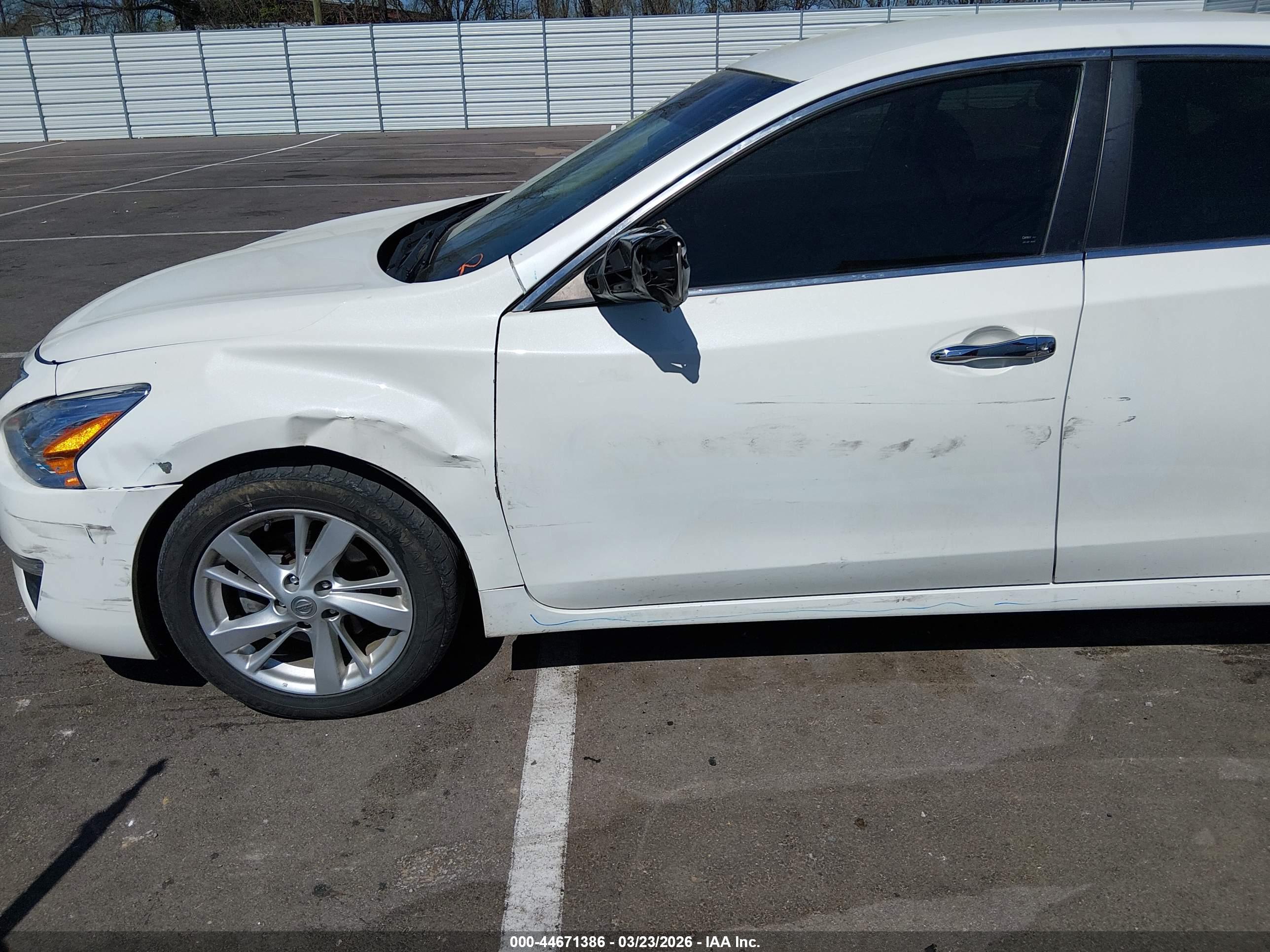 NISSAN ALTIMA image 6