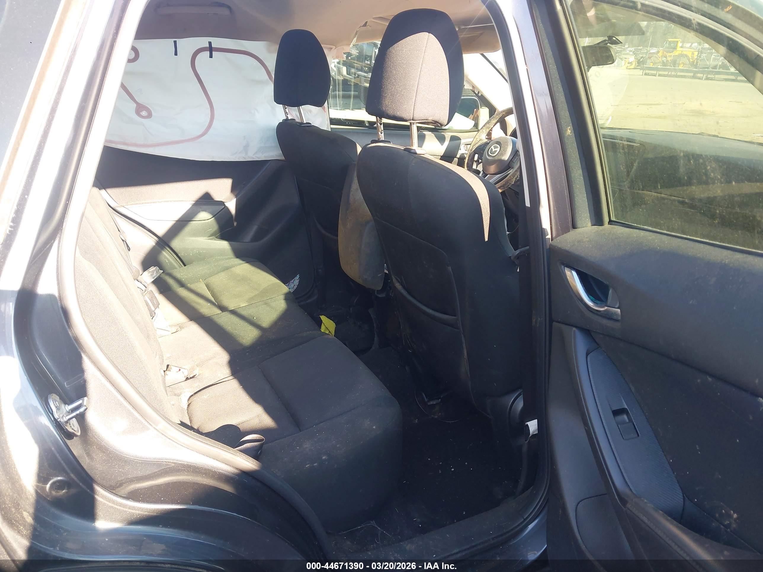 MAZDA CX-5 image 8