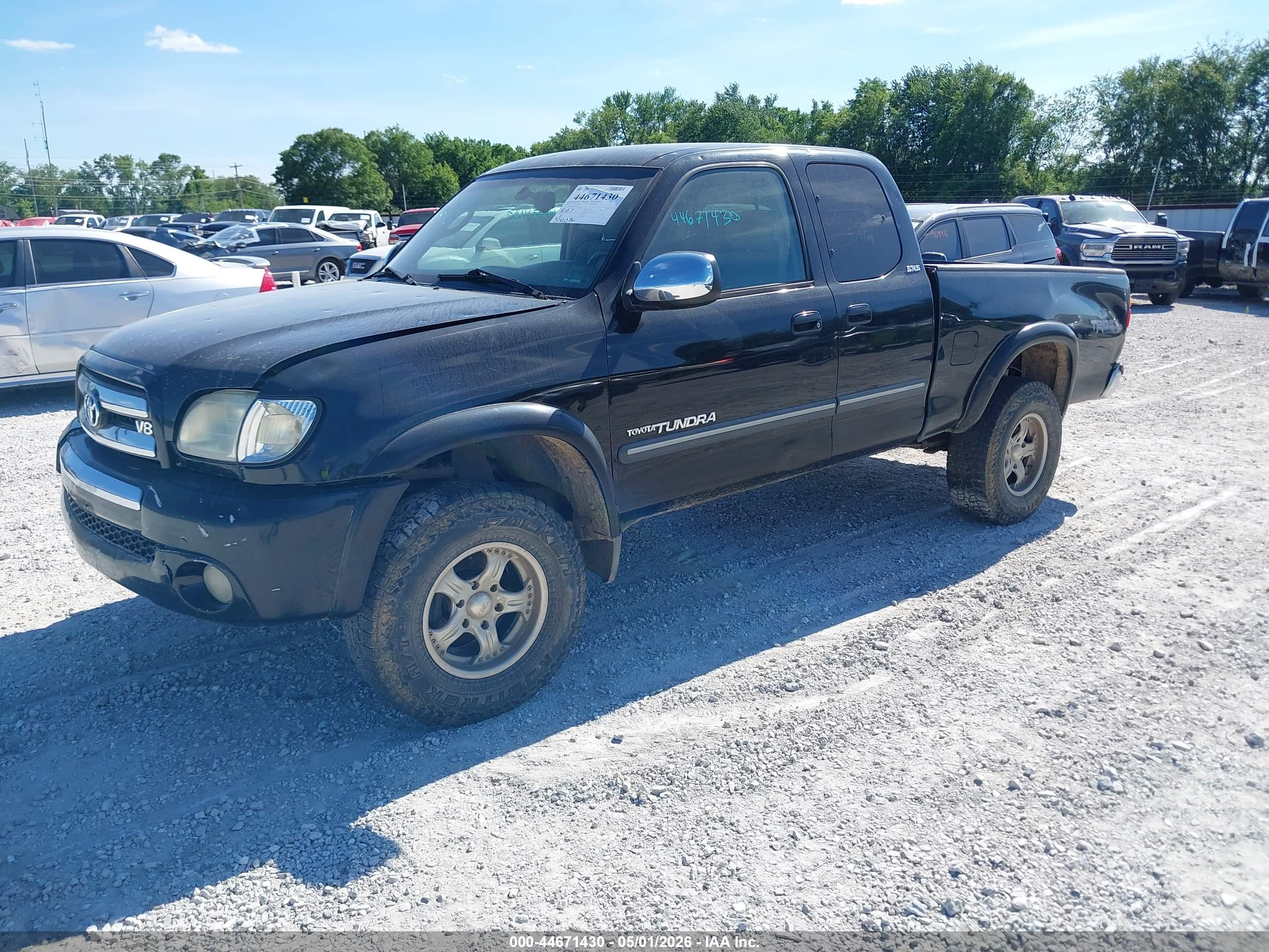 TOYOTA TUNDRA image 2